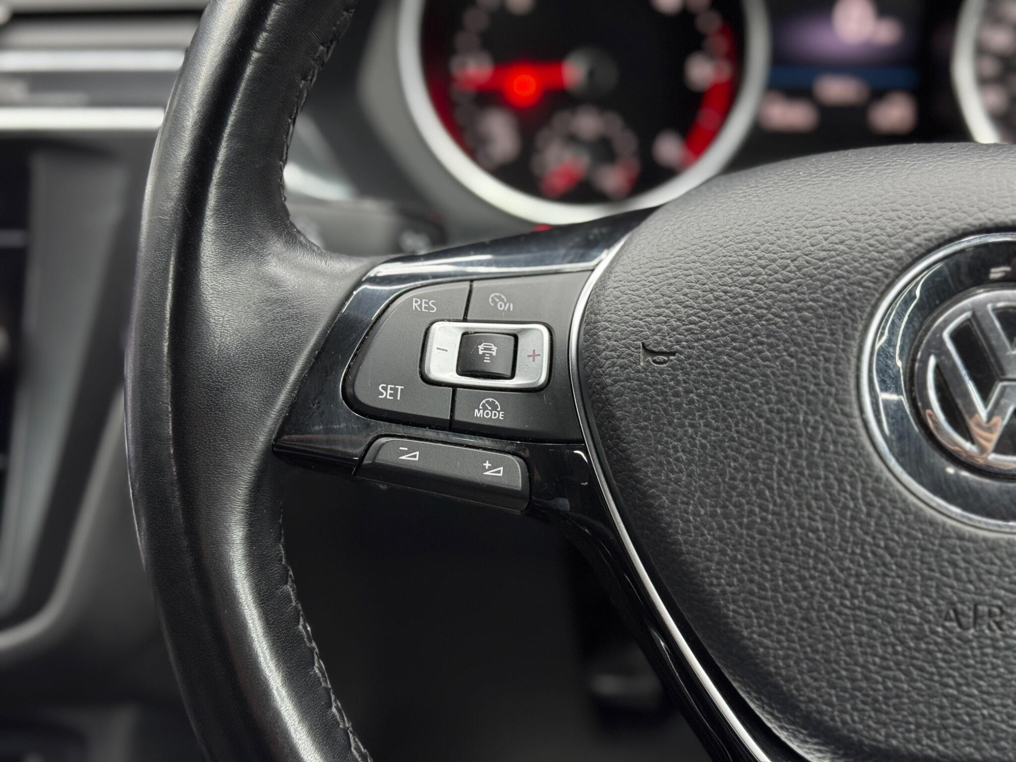 Volkswagen Tiguan Allspace - Image 19