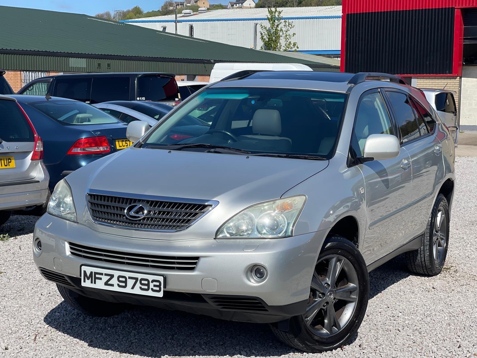 Lexus RX - Image 19