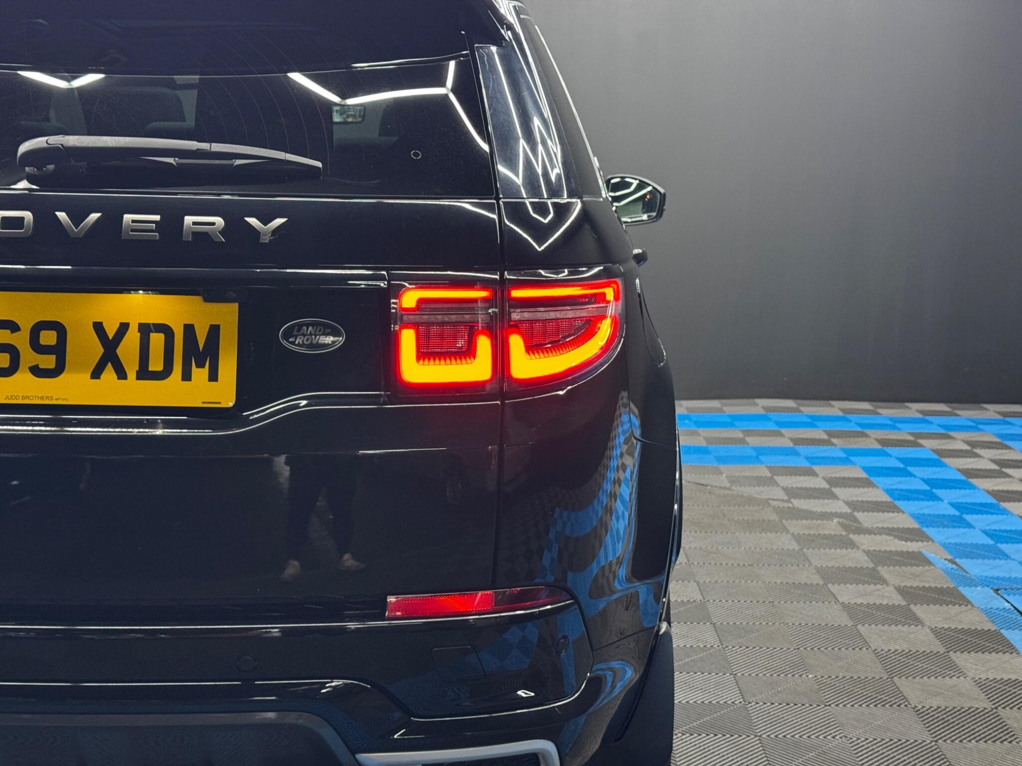 Land Rover DISCOVERY SPORT - Image 20