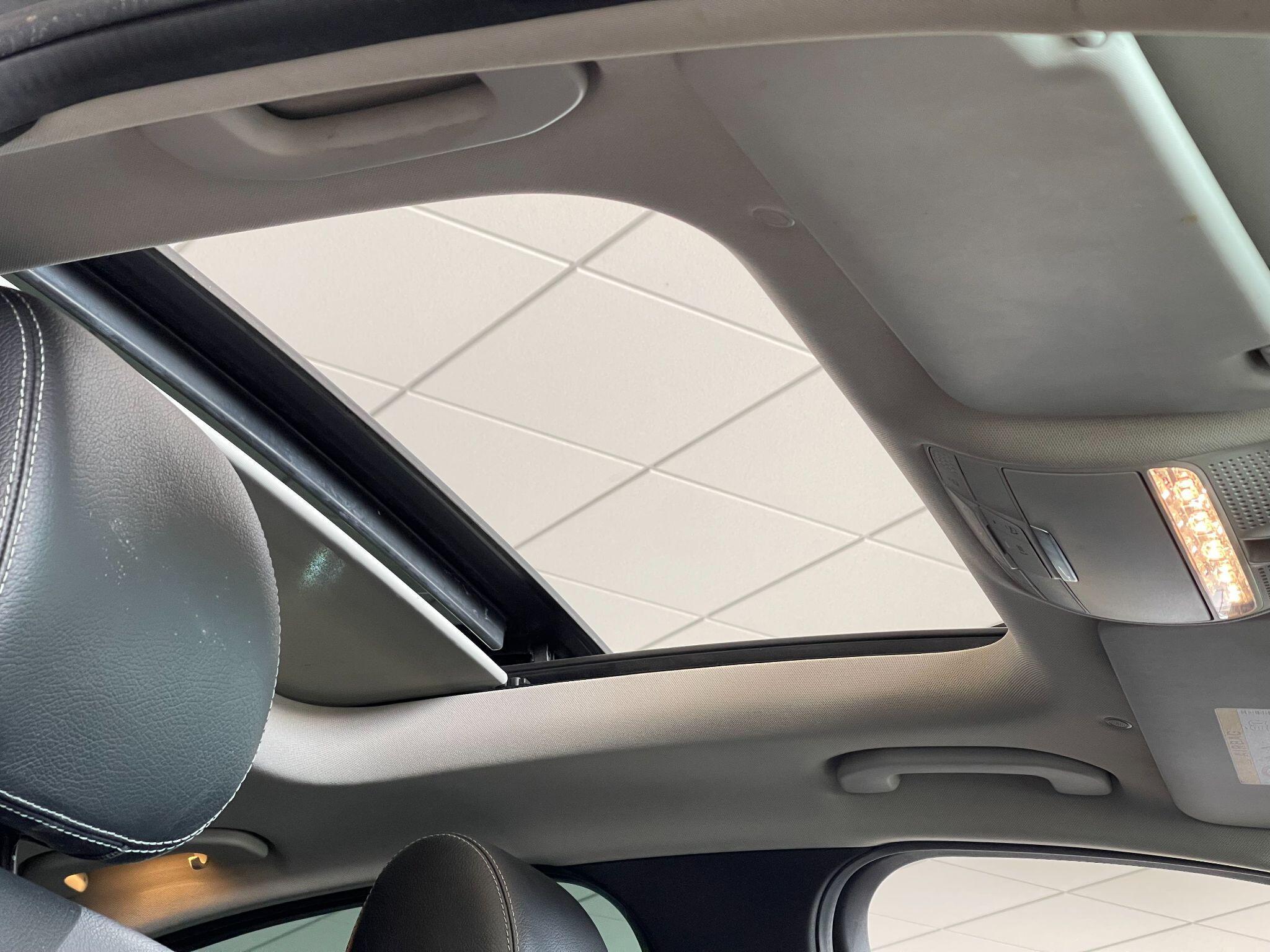 Mercedes C Class - Image 11