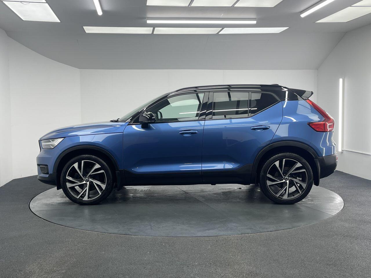 Volvo XC40 - Image 18