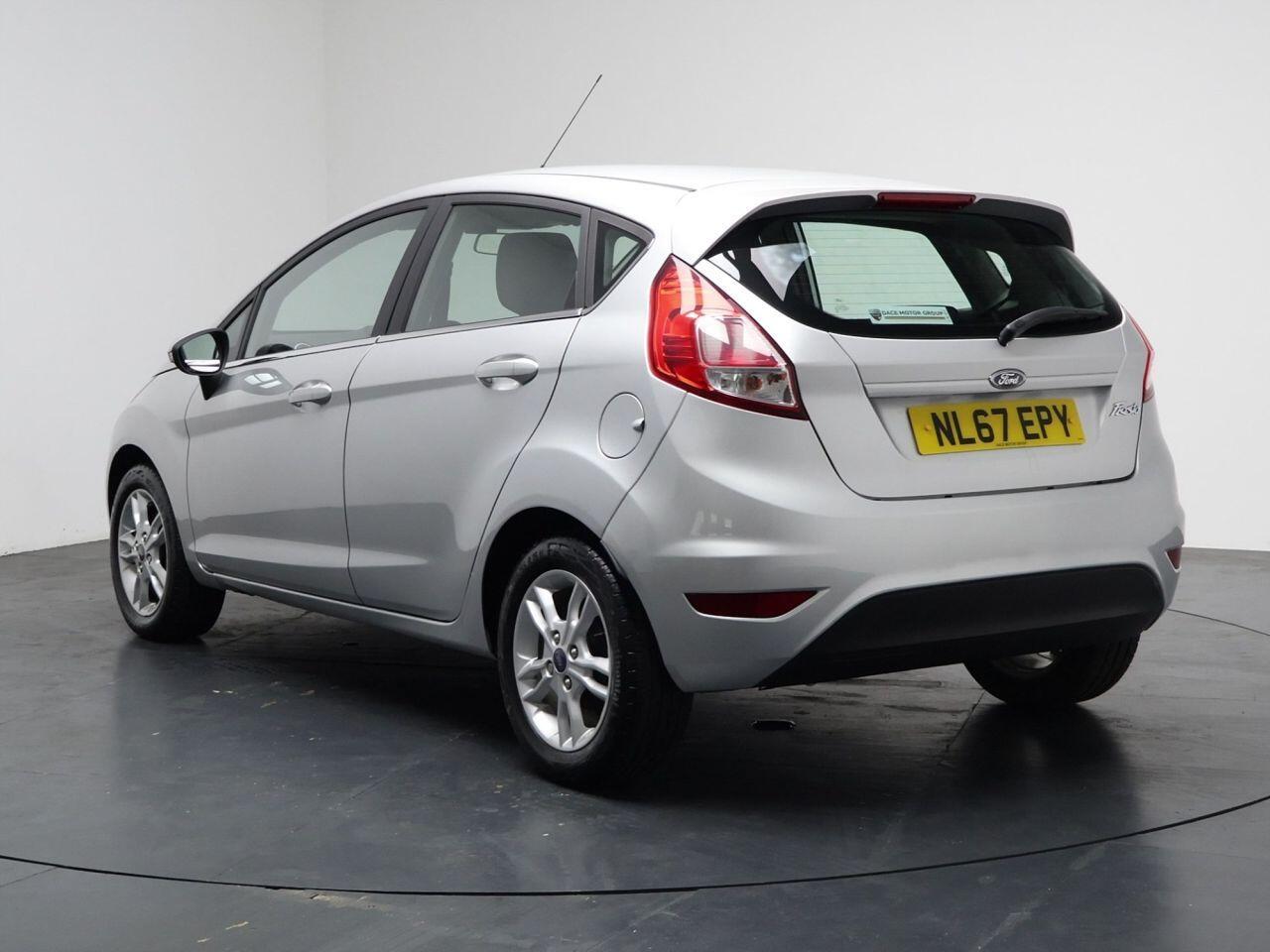Ford Fiesta - Image 9
