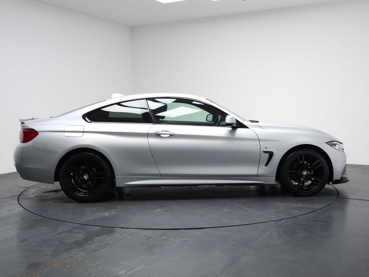 BMW 4 Series - Image 14