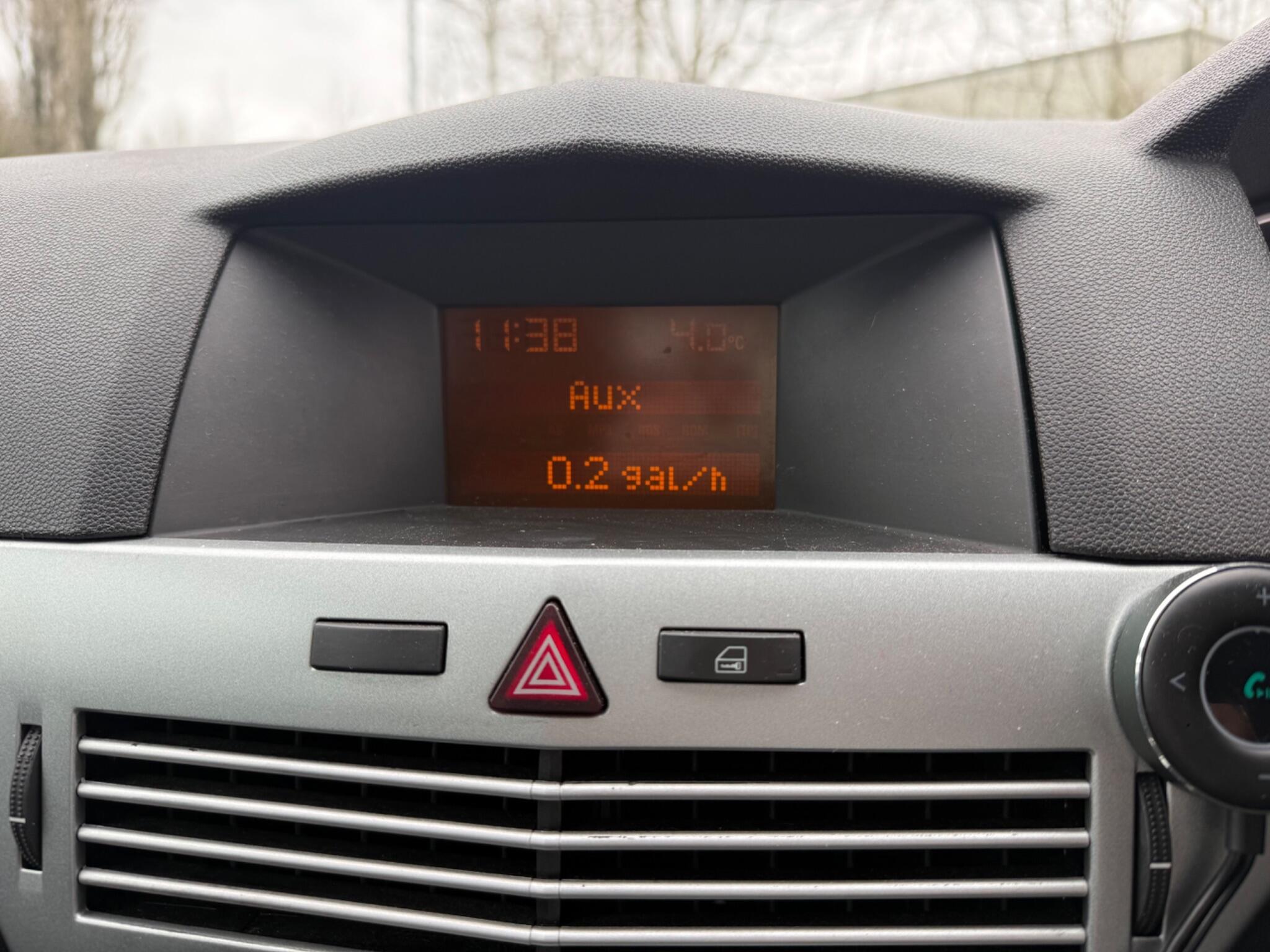 Vauxhall Astra - Image 20