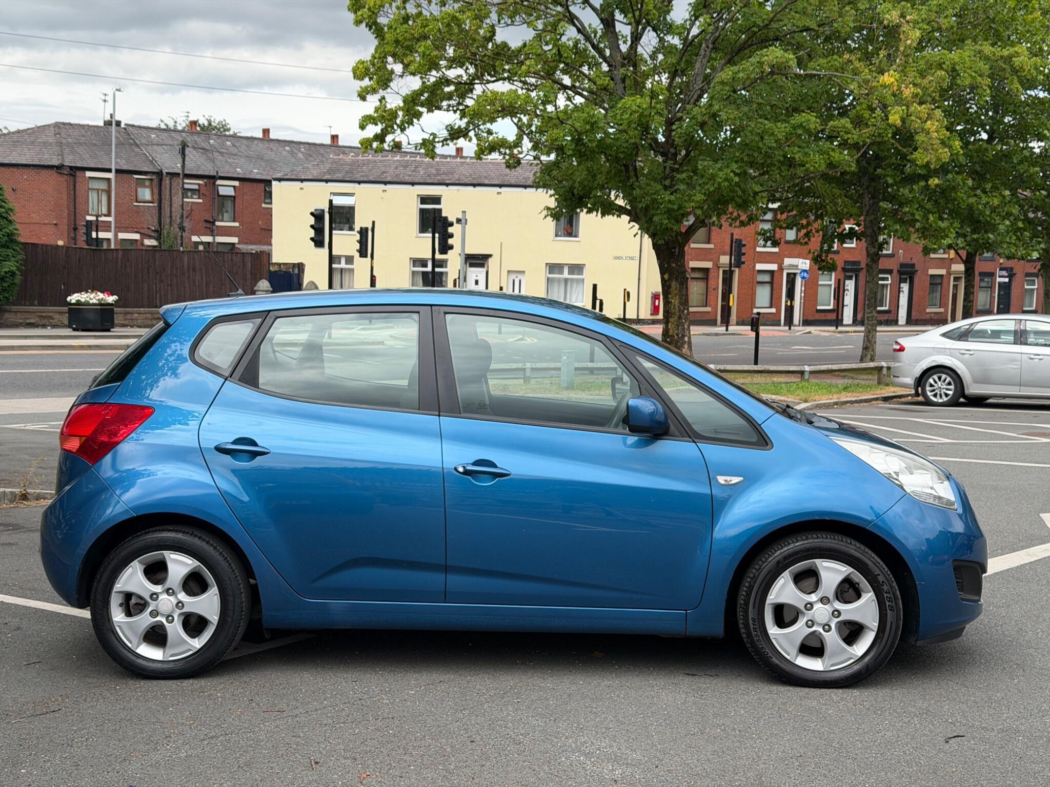 Kia Venga - Image 8