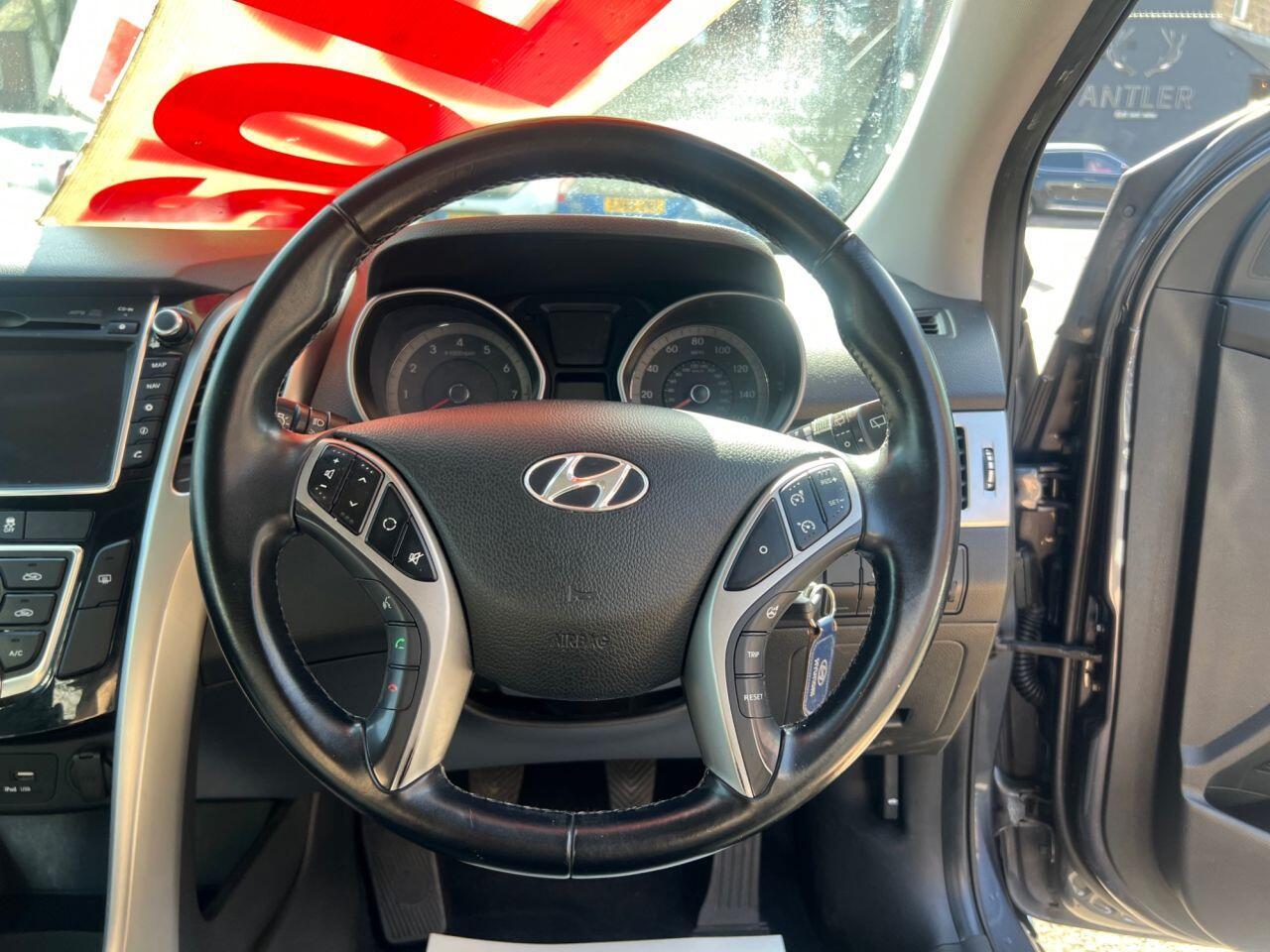 Hyundai i30 - Image 26