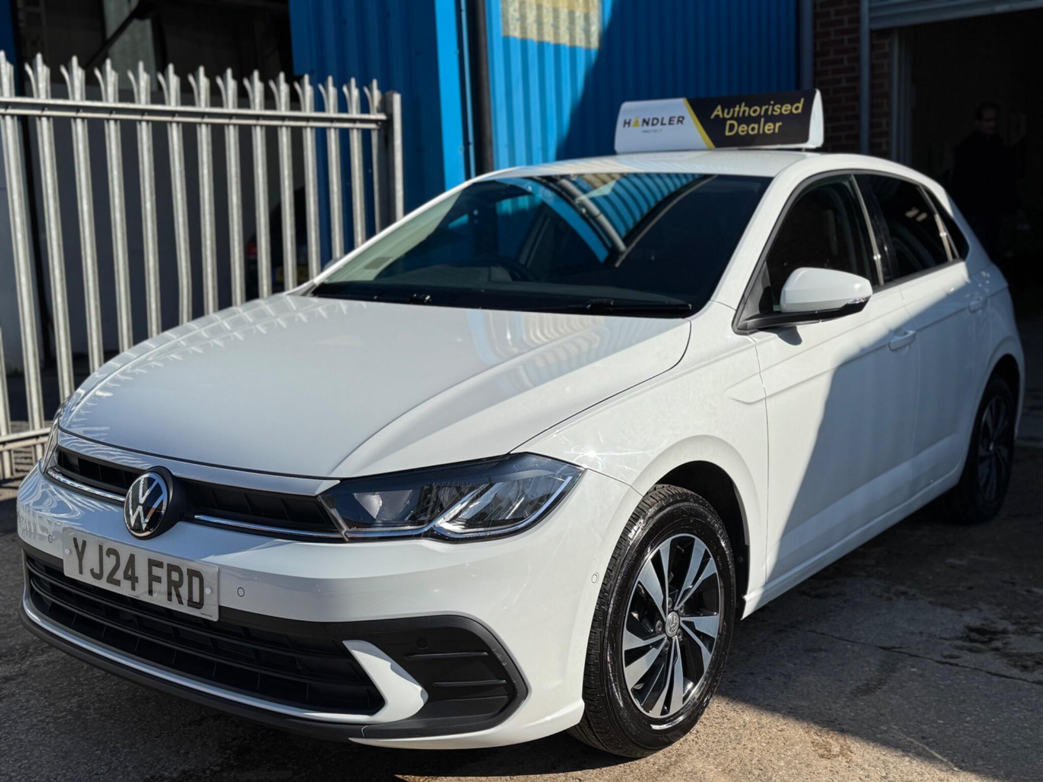 Volkswagen Polo - Image 17