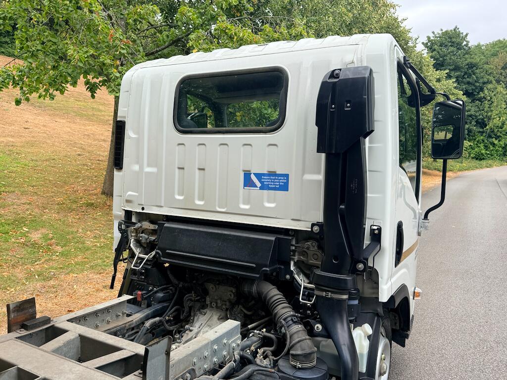 Isuzu Grafter - Image 8