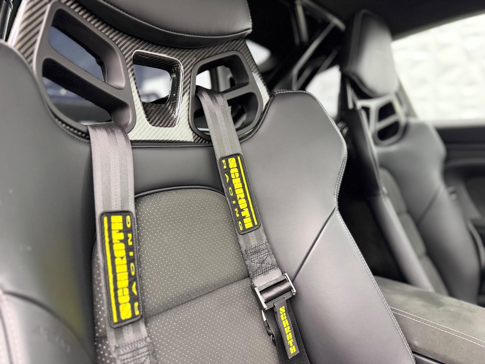 Porsche 911 - Image 25