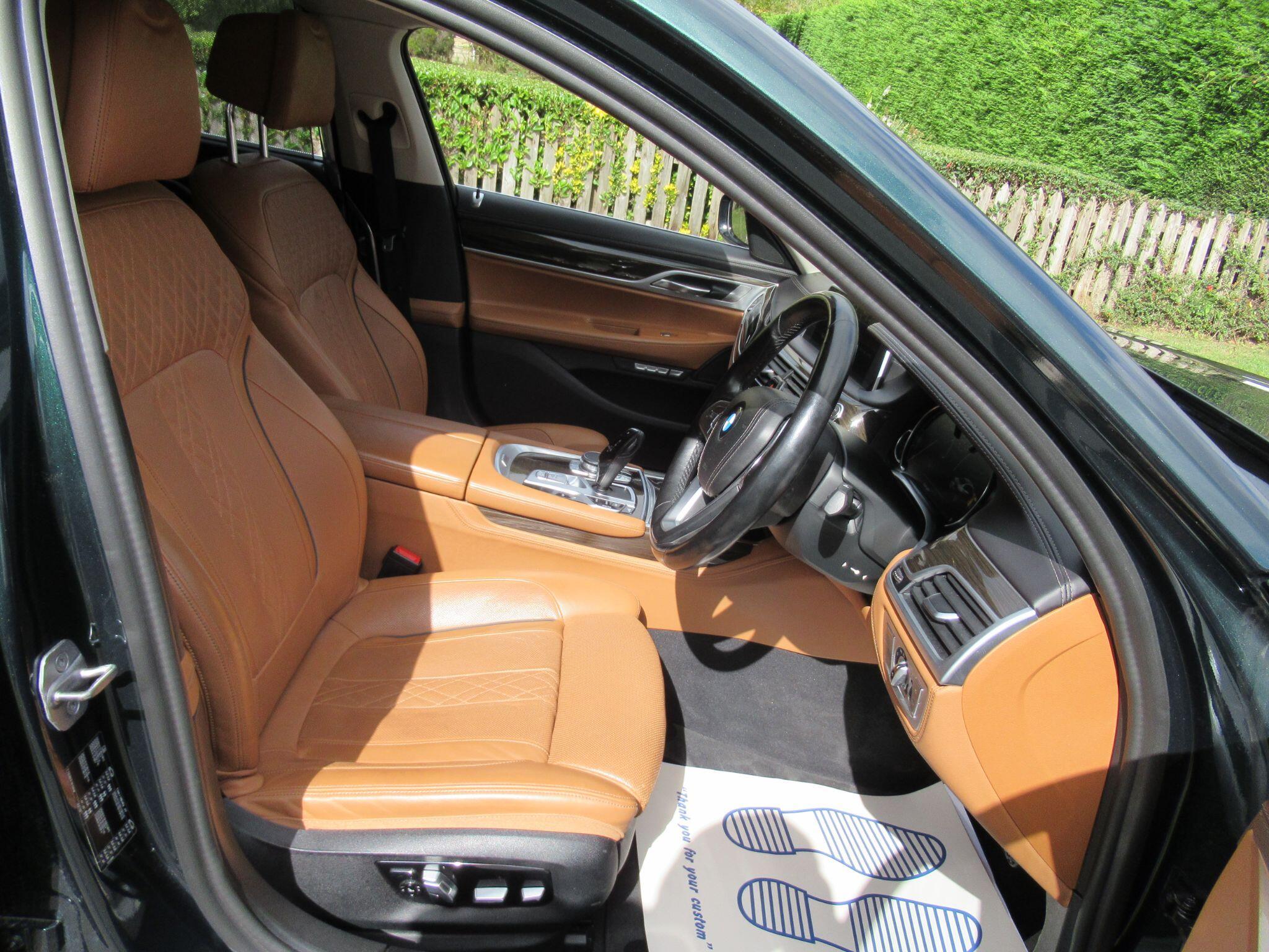 BMW 7 Series - Image 32