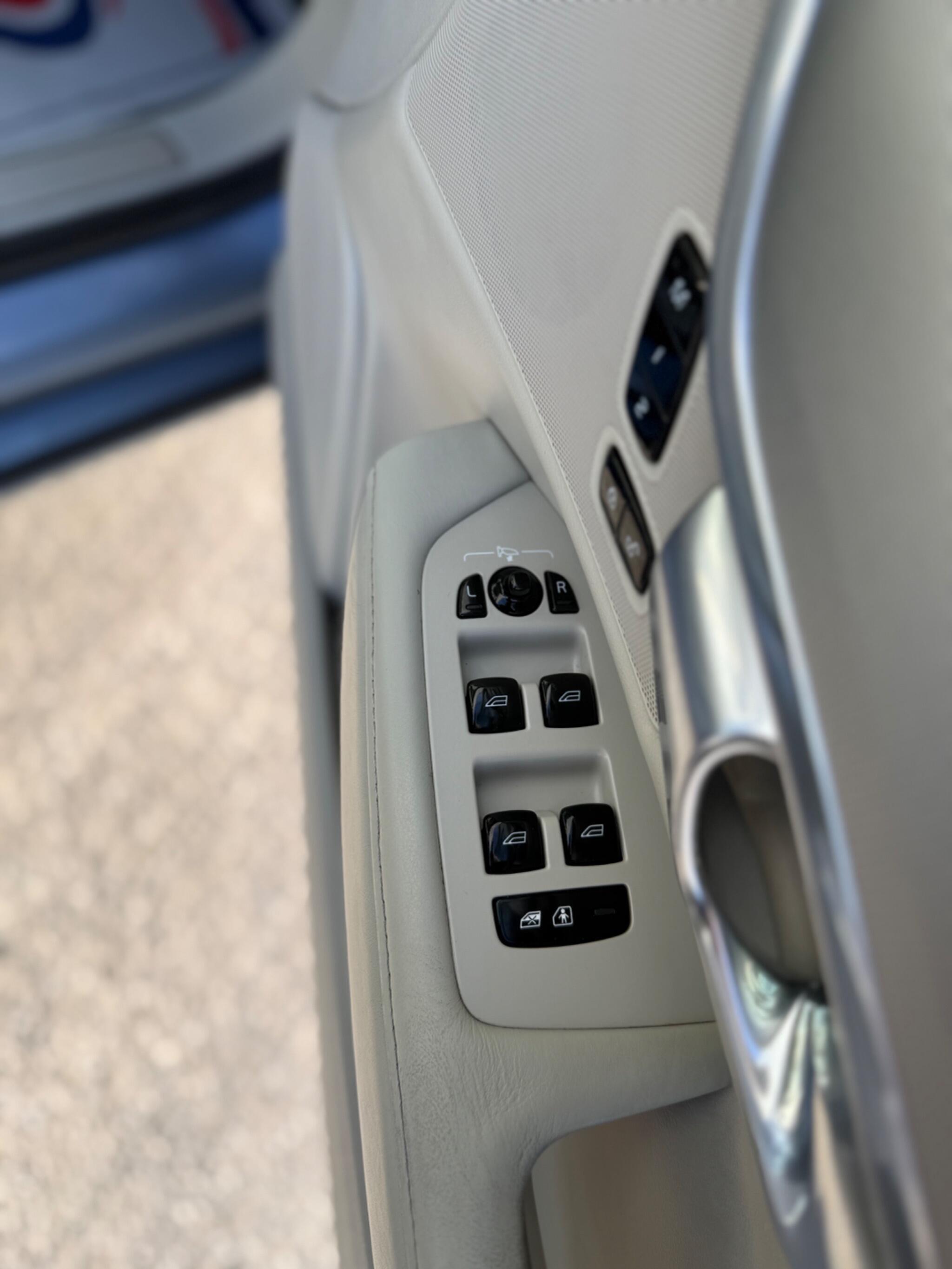 Volvo S90 - Image 53