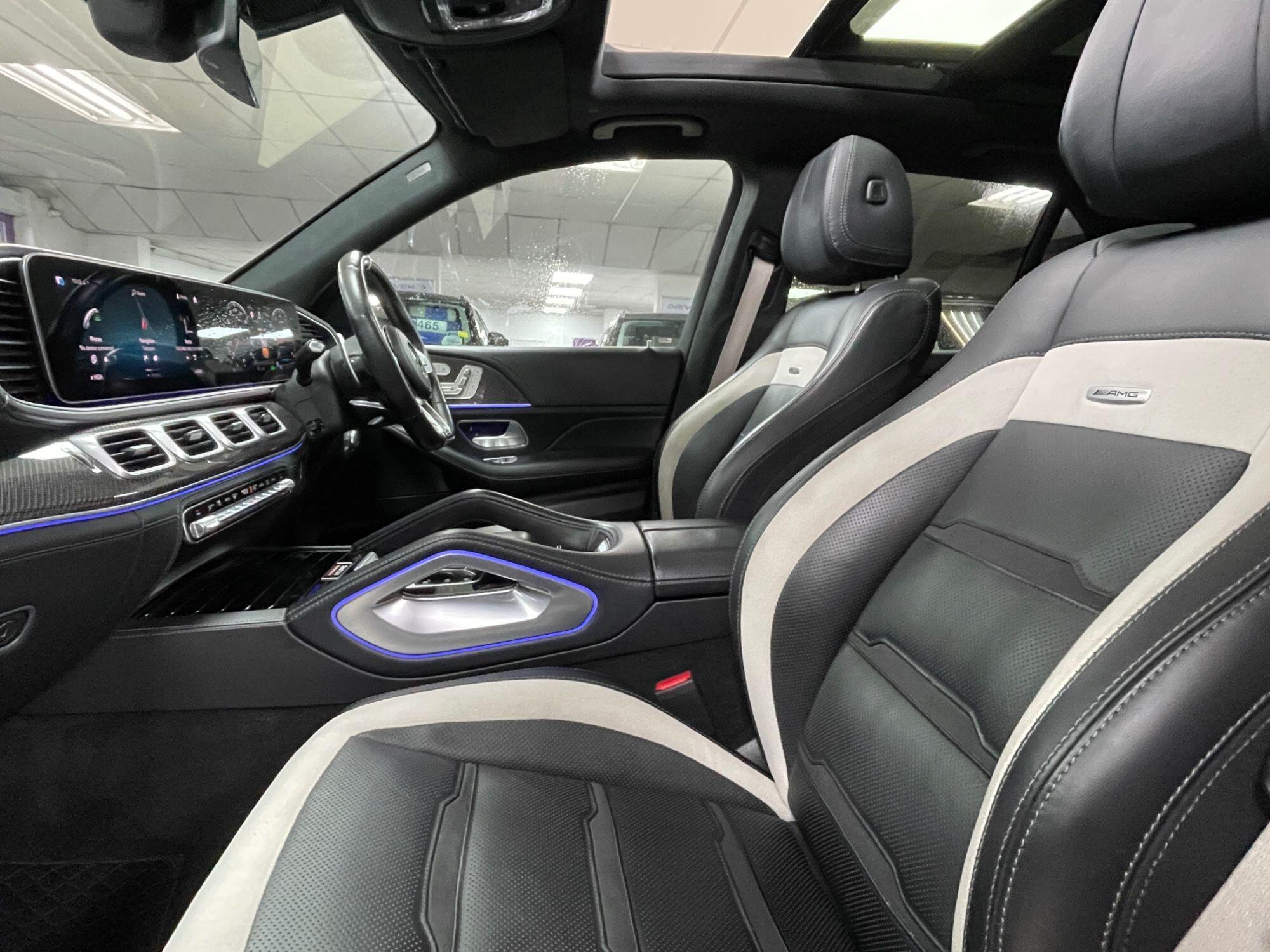 Mercedes GLE - Image 38