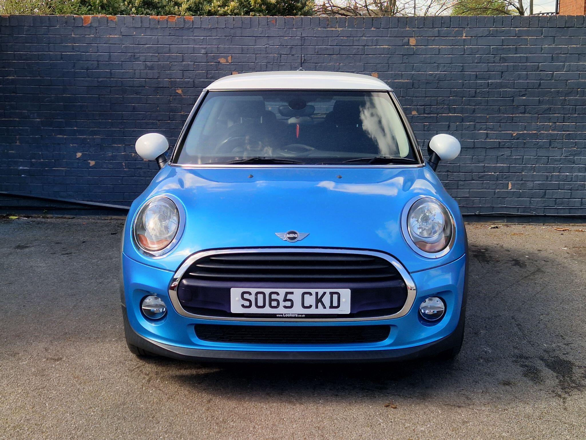 MINI Hatch - Image 4