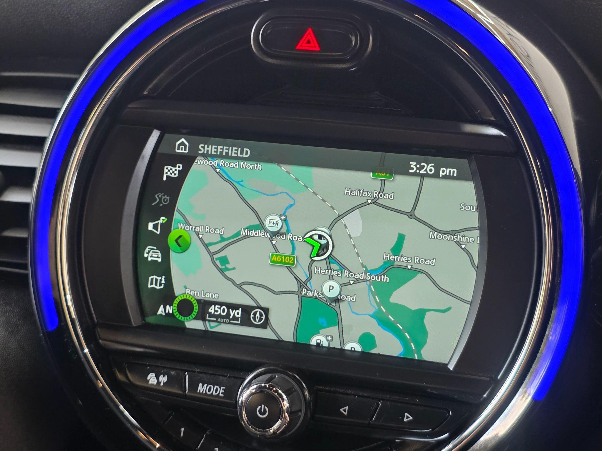 MINI Hatch - Image 17