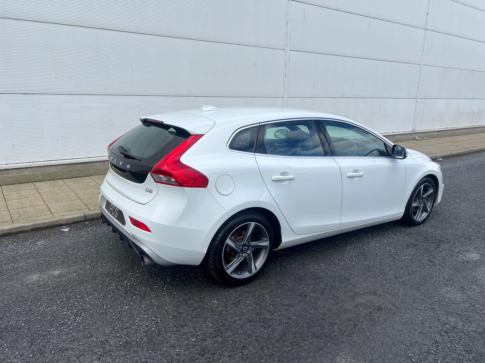 Volvo V40 - Image 35