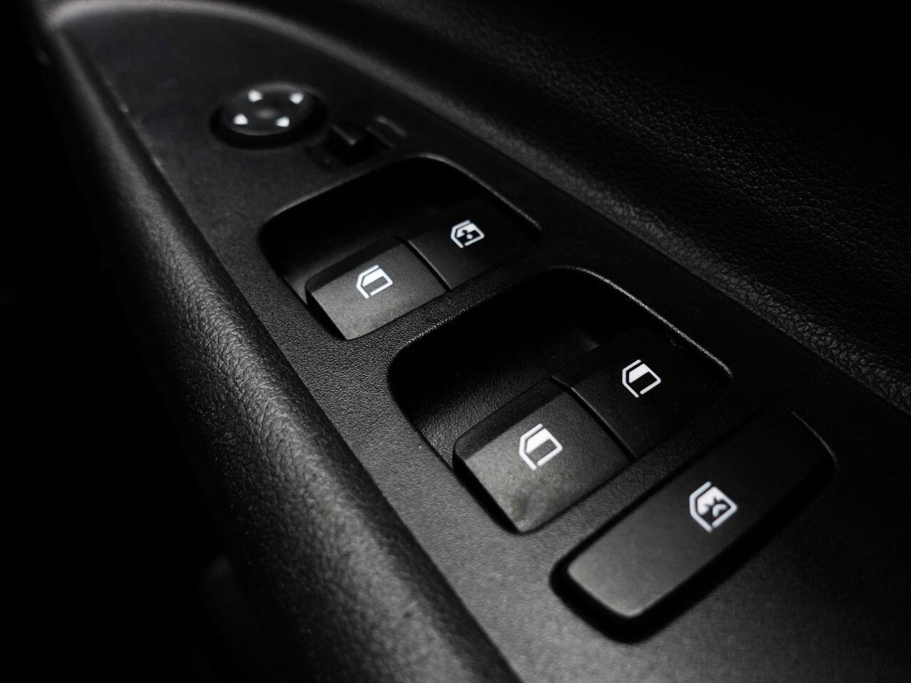 Hyundai i20 - Image 39