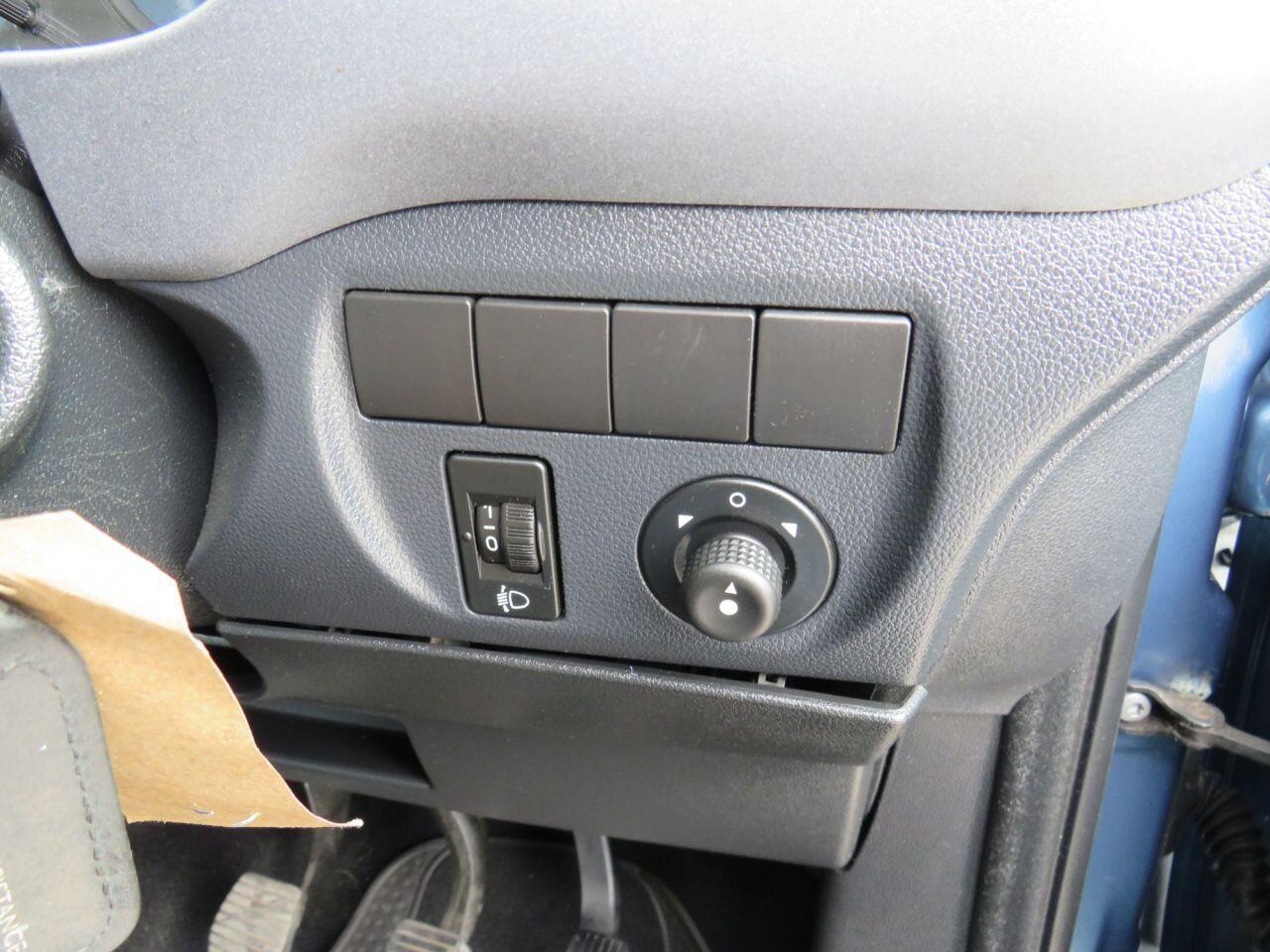 Citroen Berlingo - Image 19