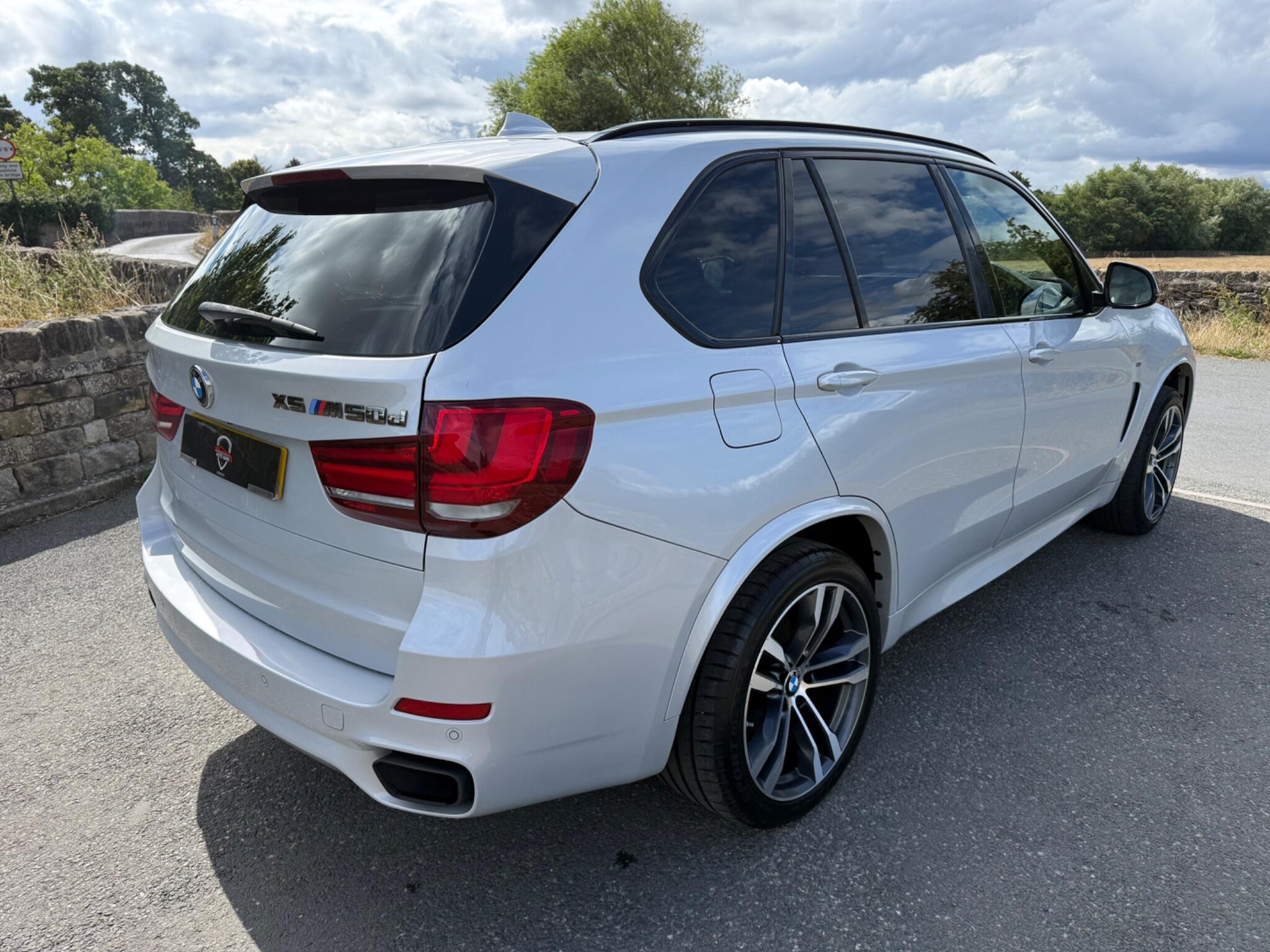 BMW X5 - Image 19
