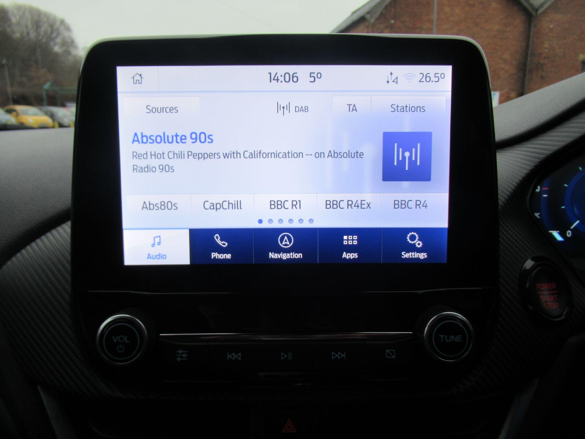 Ford Fiesta - Image 31