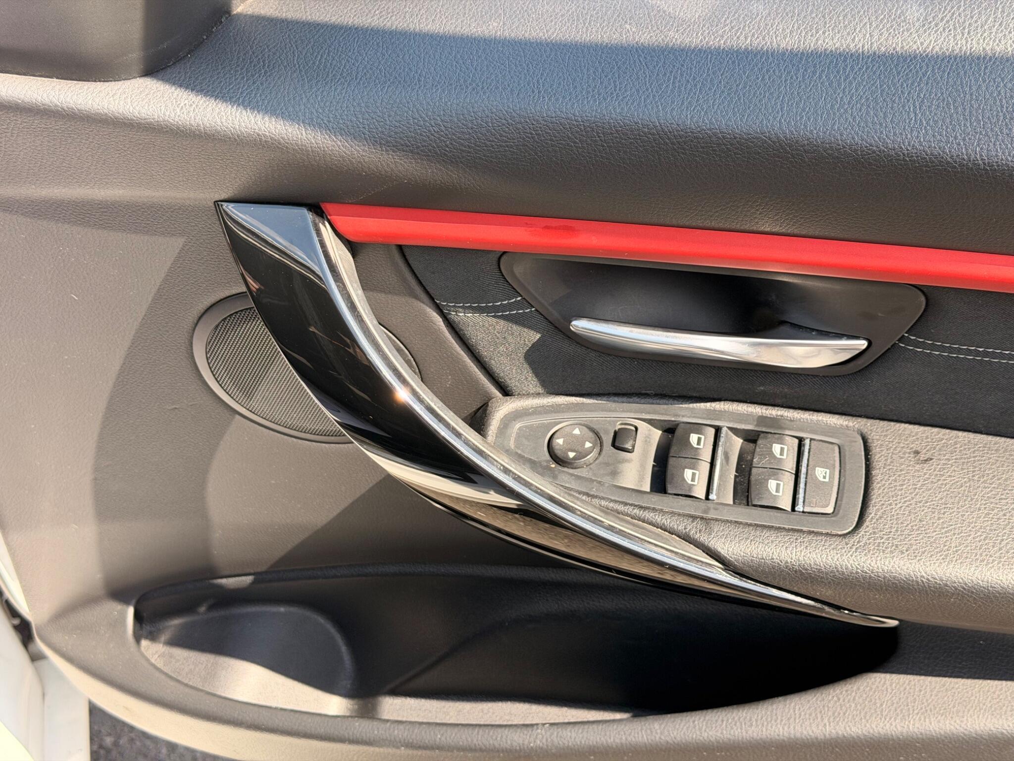 BMW 3 Series - Image 17