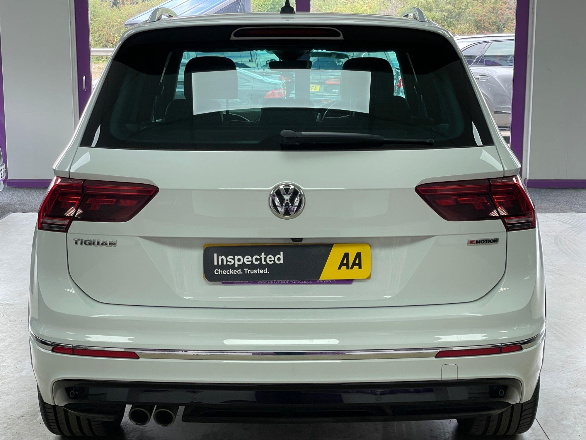 Volkswagen Tiguan - Image 9
