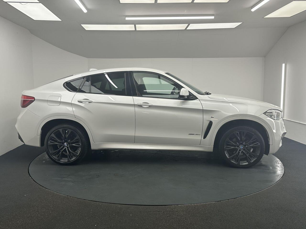 BMW X6 - Image 11