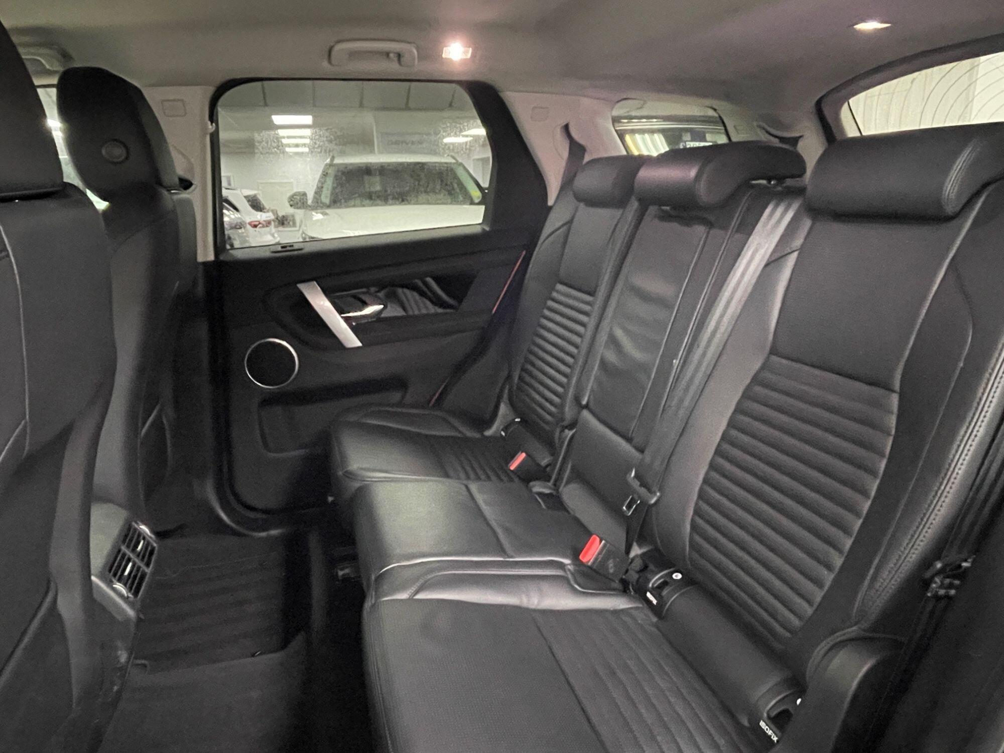 Land Rover DISCOVERY SPORT - Image 29