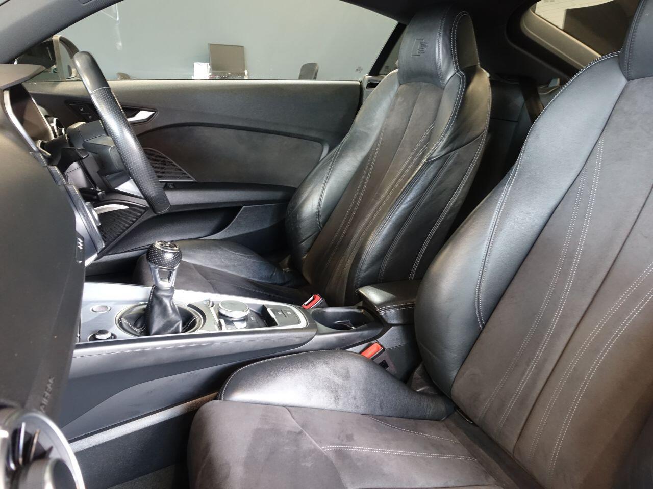 Audi TT - Image 12