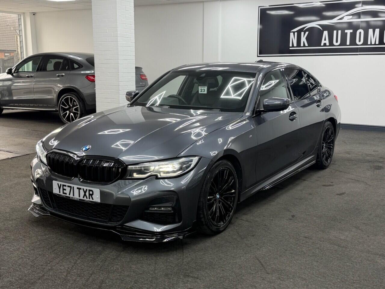 BMW 3 Series - Image 8