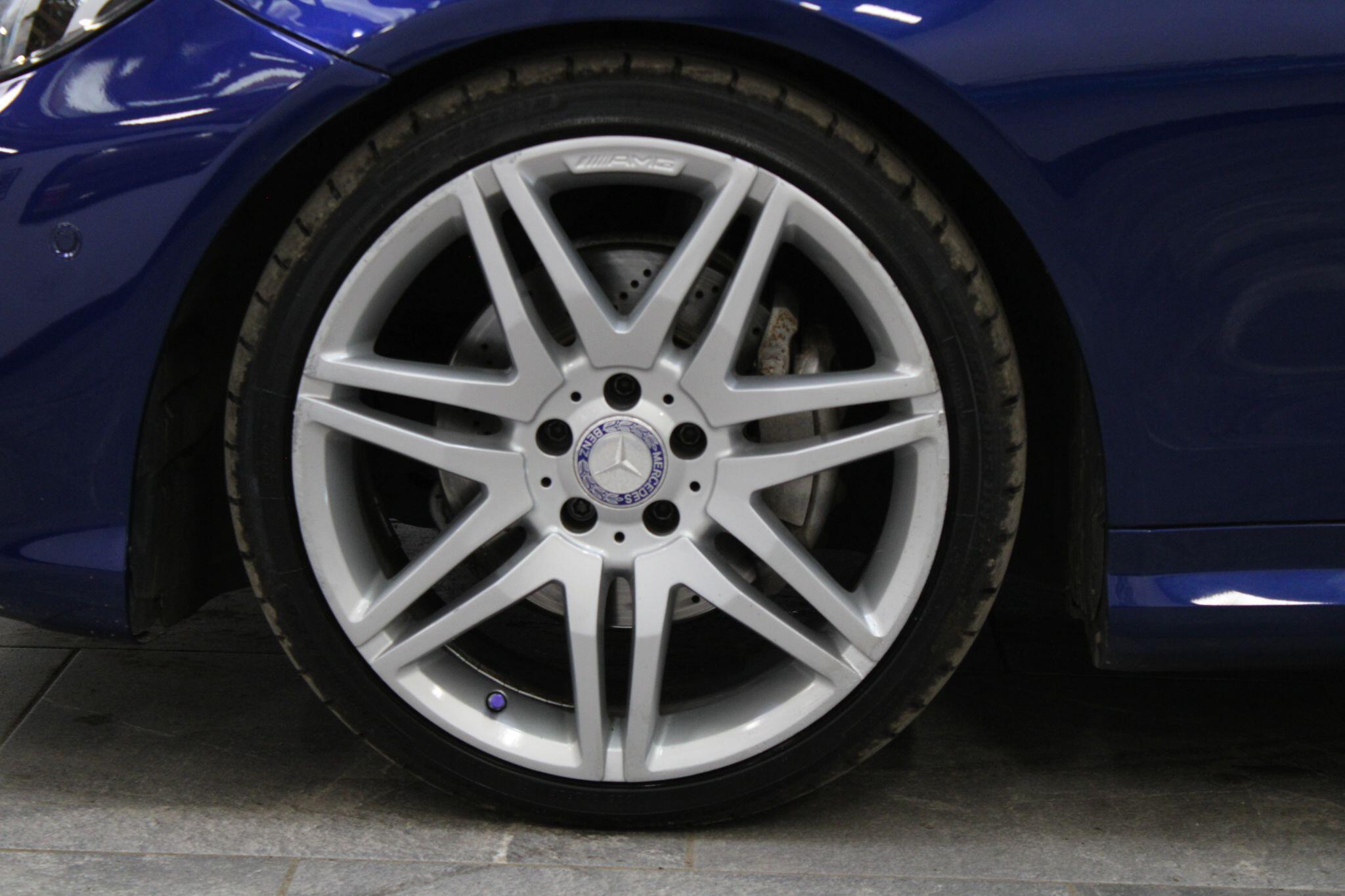 Mercedes E Class - Image 24