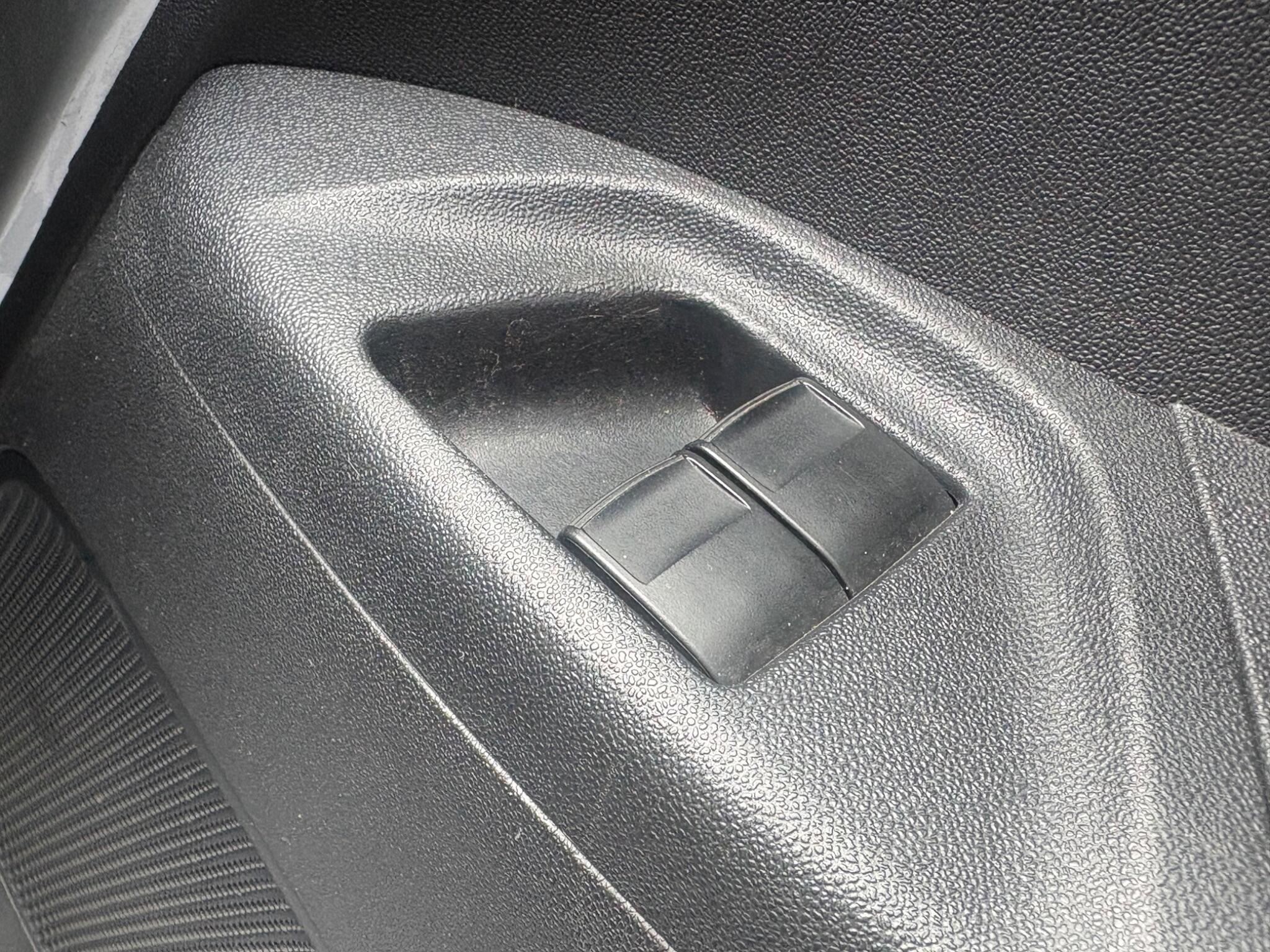 Toyota Aygo - Image 39