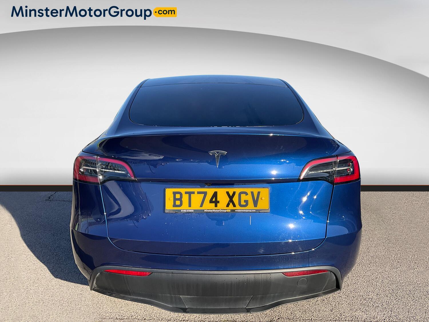 Tesla Model Y - Image 3