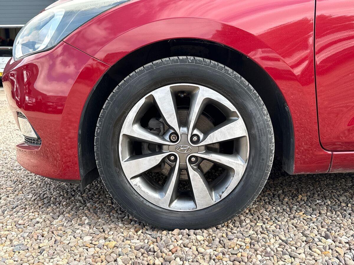 Hyundai i20 - Image 17