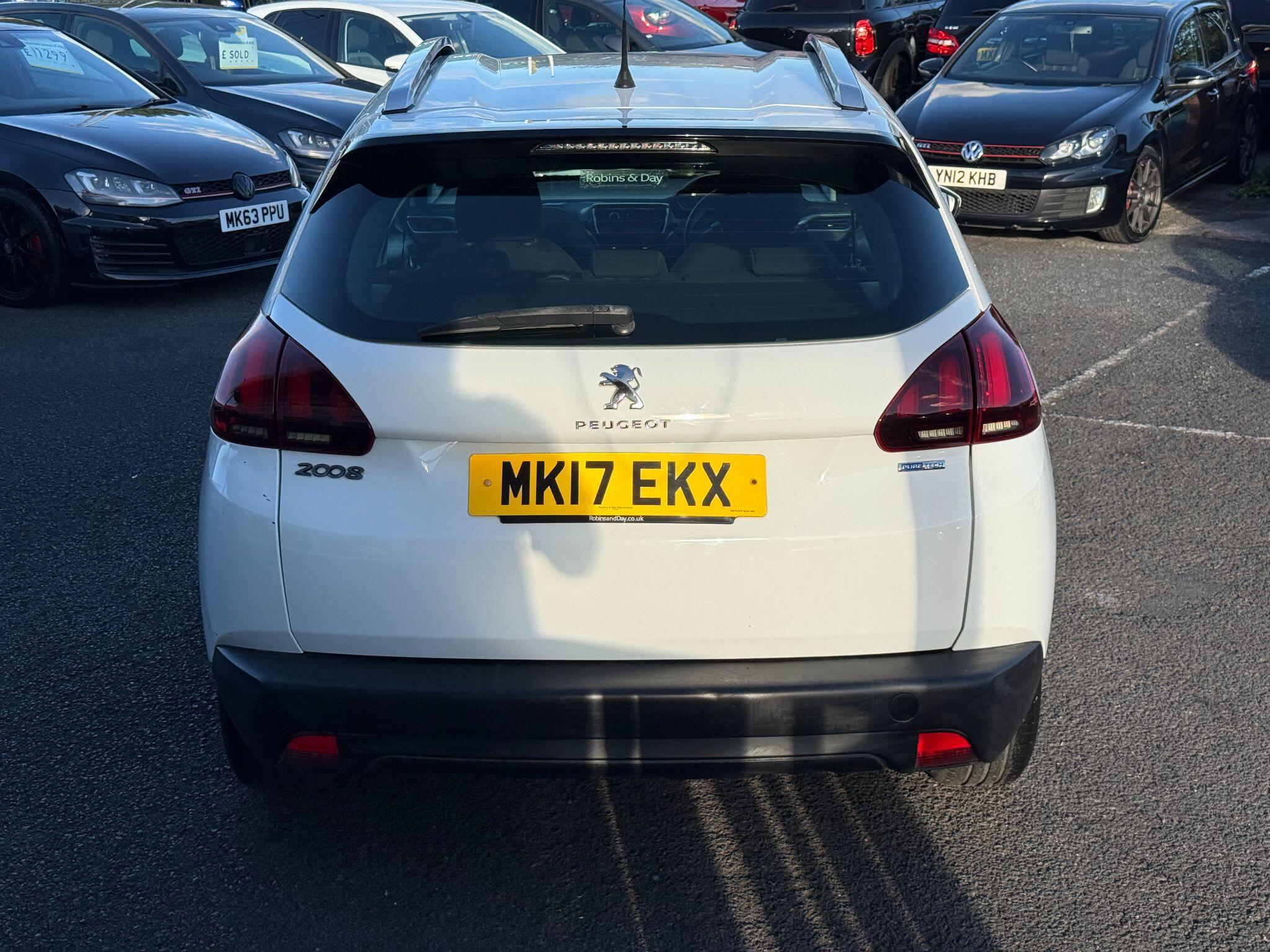 Peugeot 2008 - Image 17