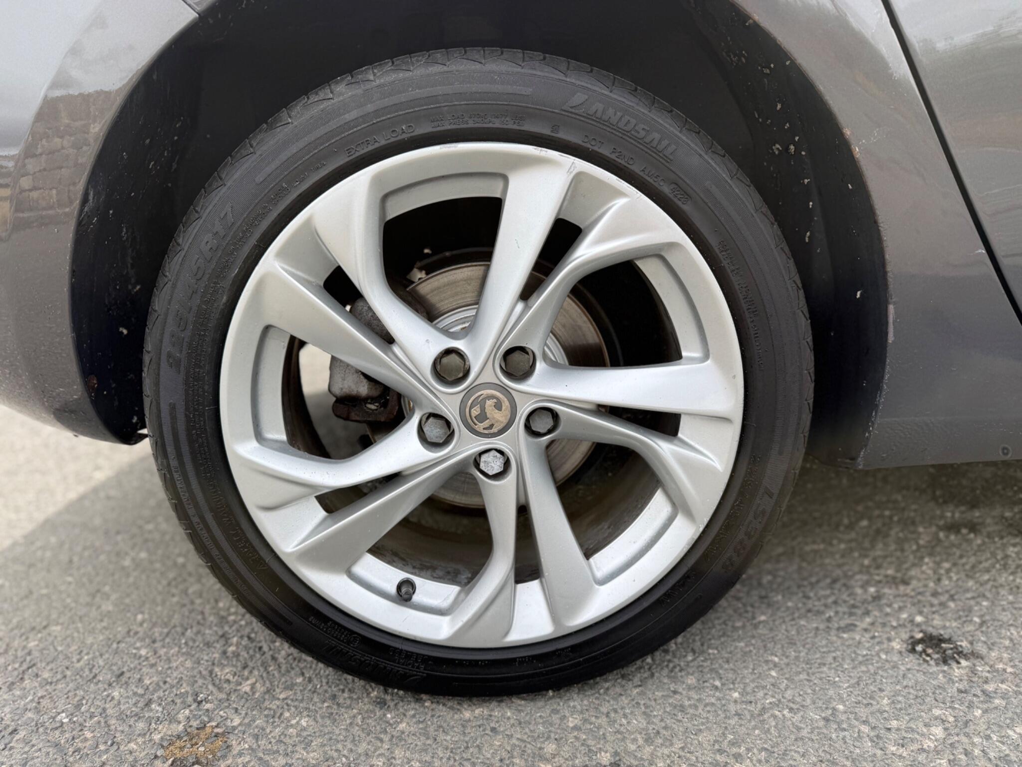 Vauxhall Astra - Image 9