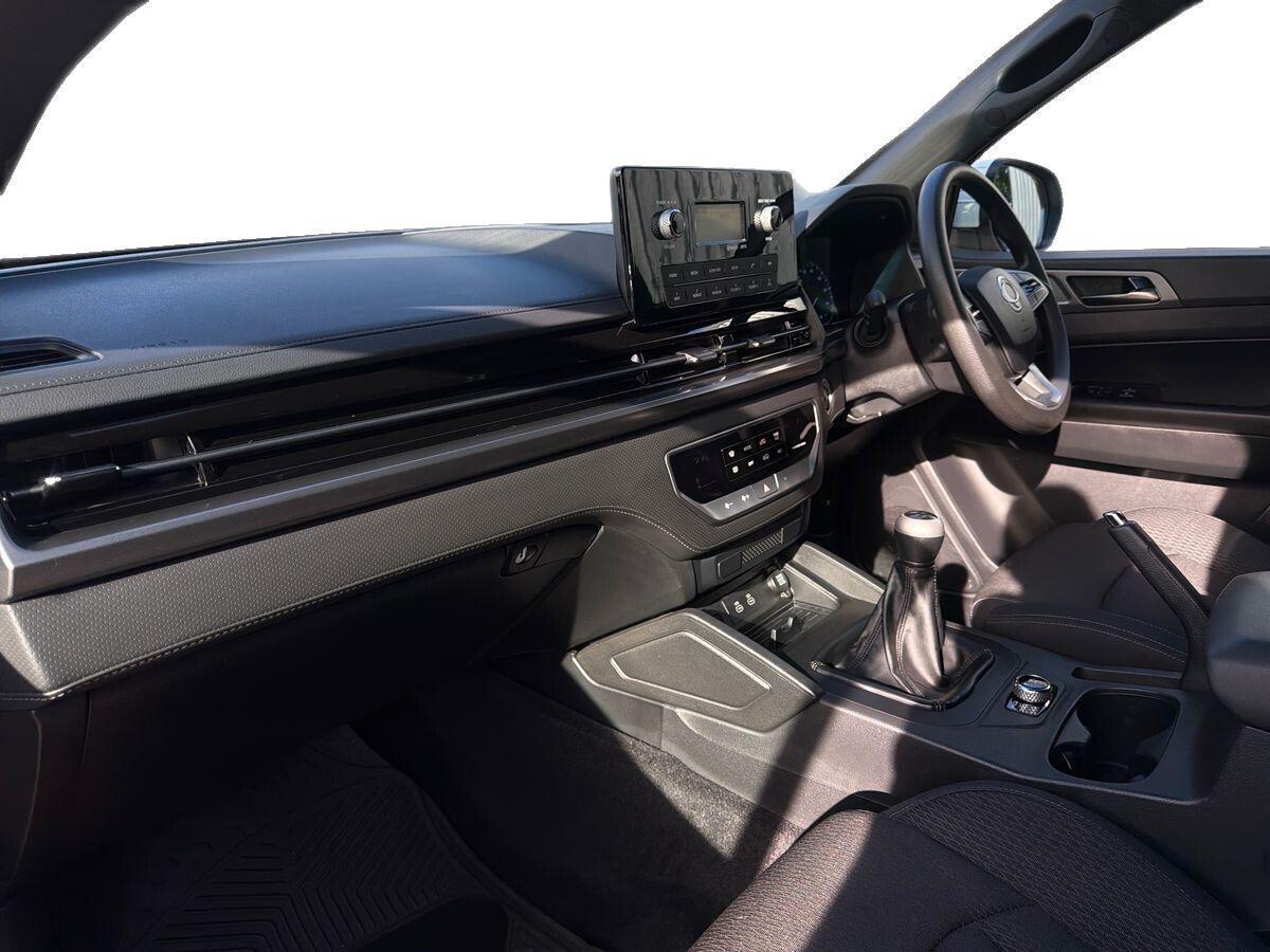 Ssangyong Musso - Image 14