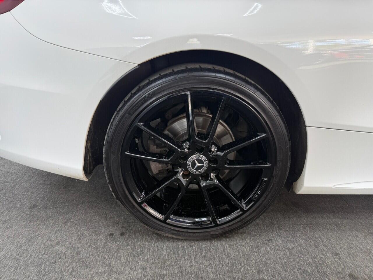 Mercedes C Class - Image 12