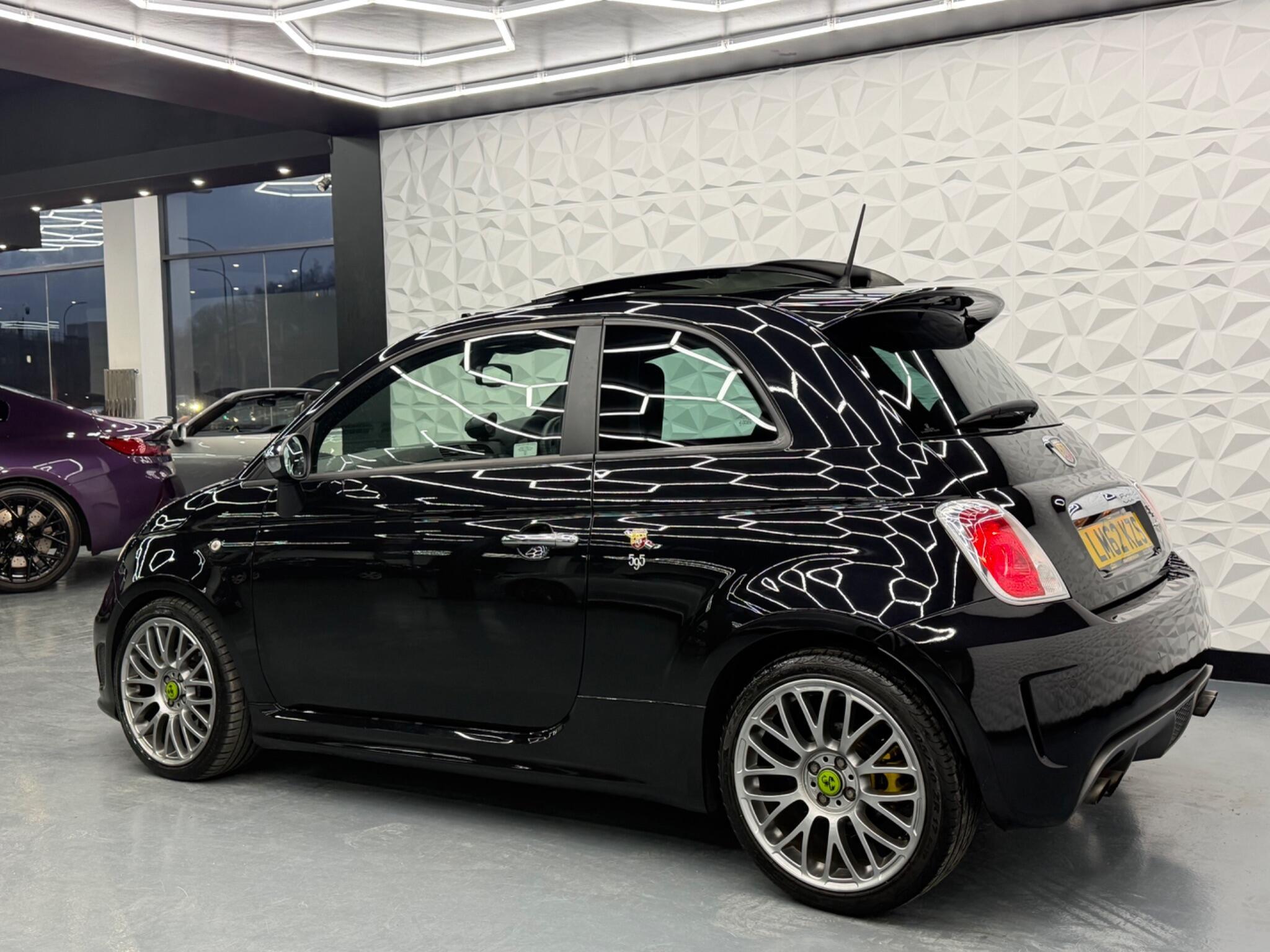 Abarth 595 - Image 16