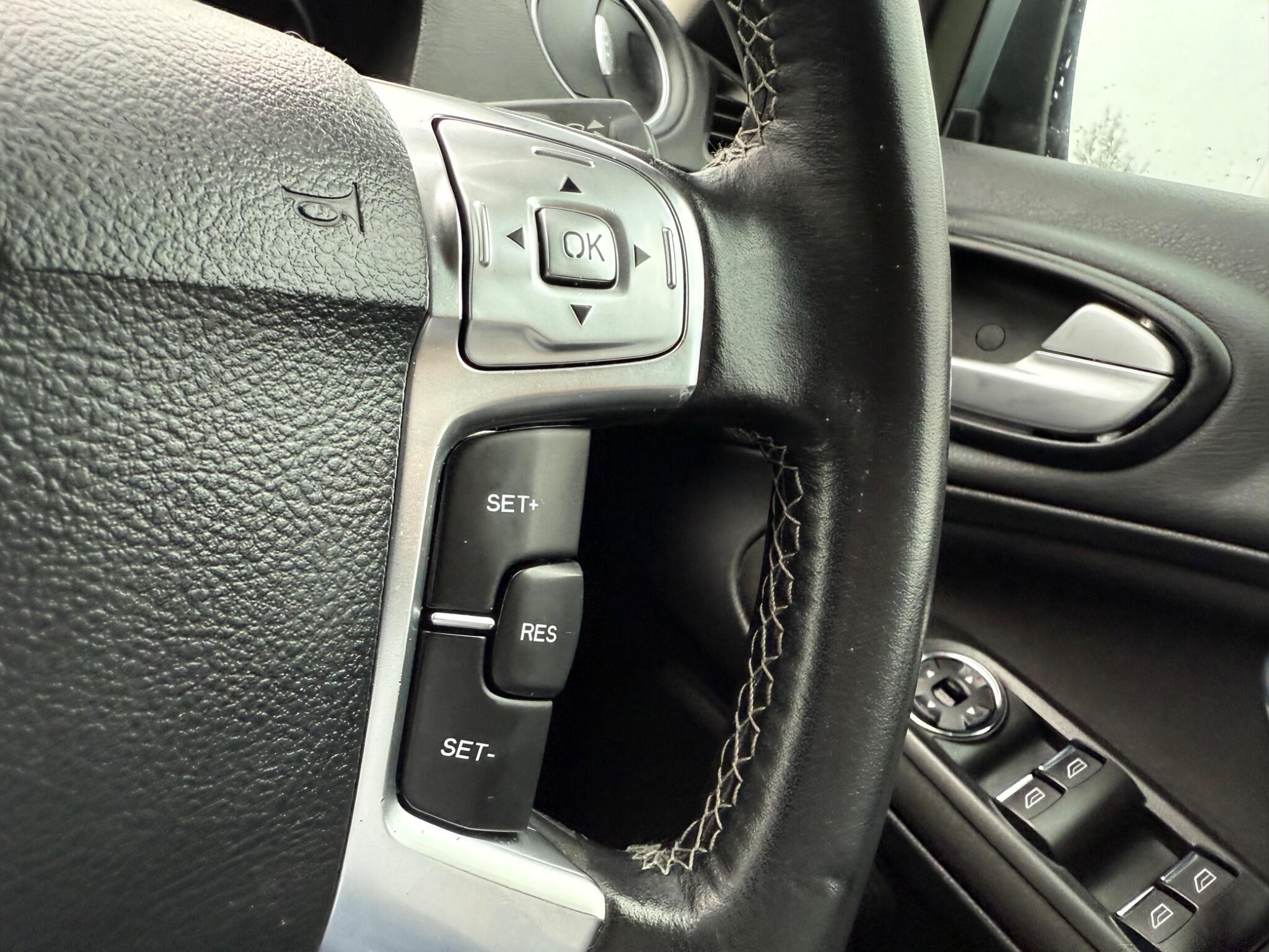 Ford Galaxy - Image 20