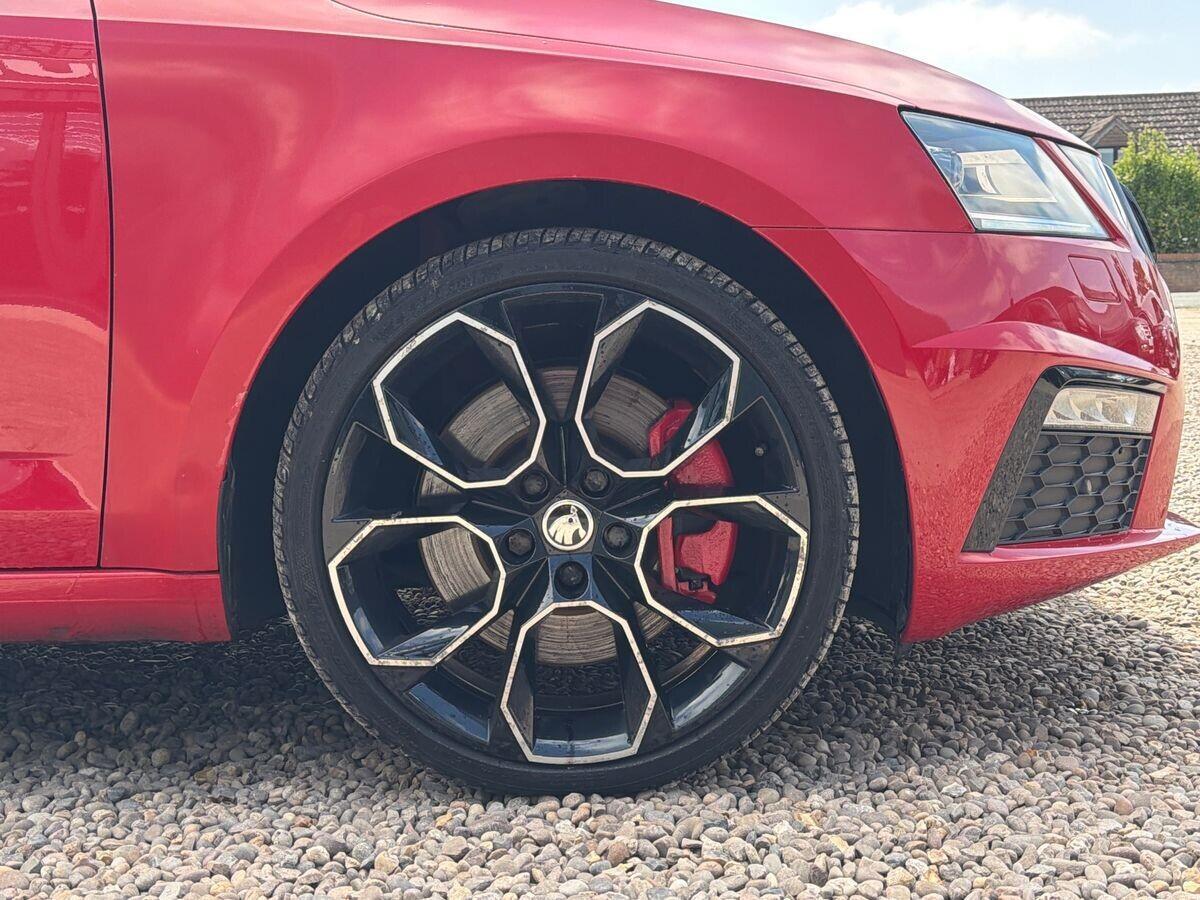 Skoda Octavia - Image 17