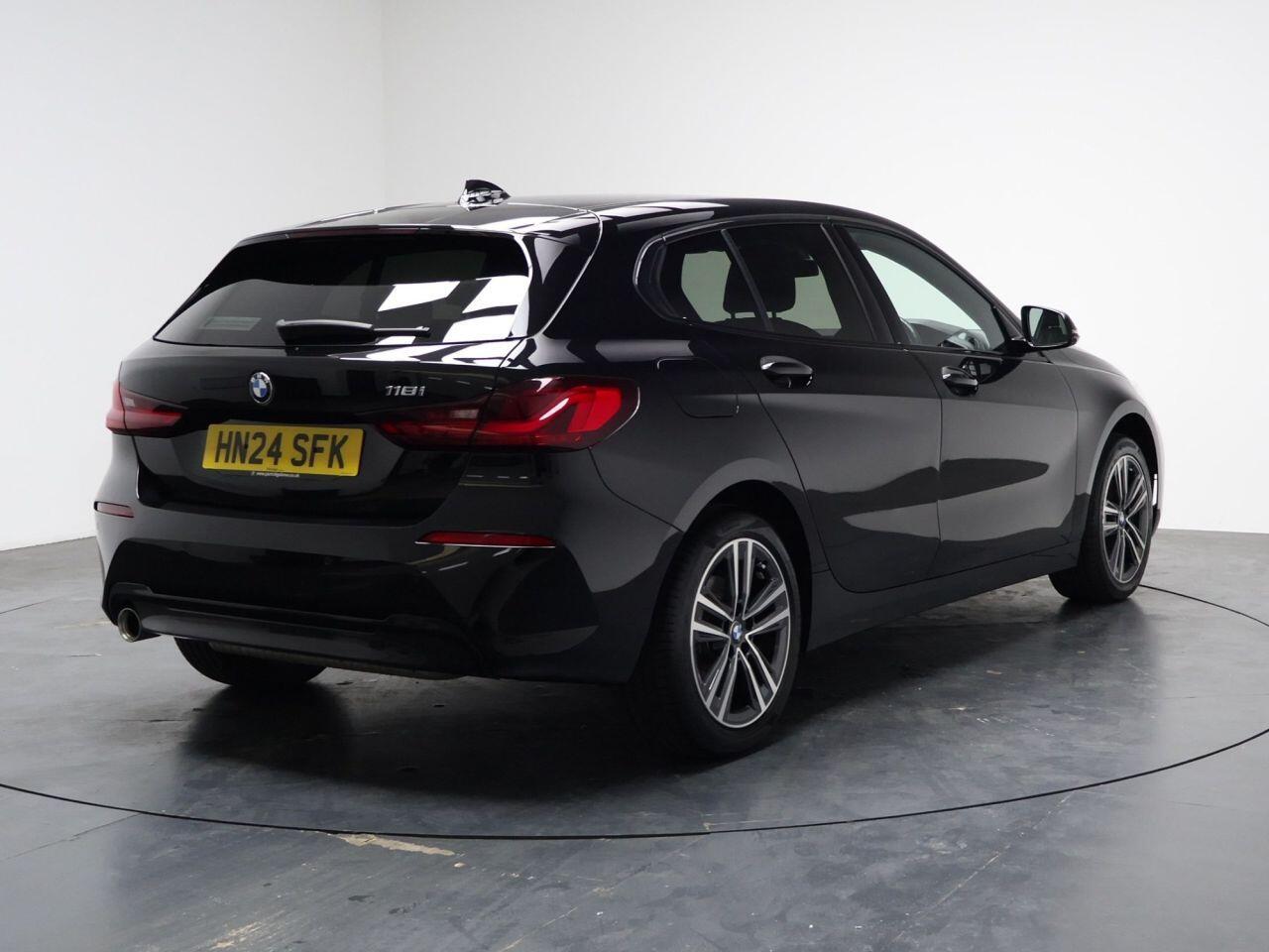 BMW 1 Series - Image 12