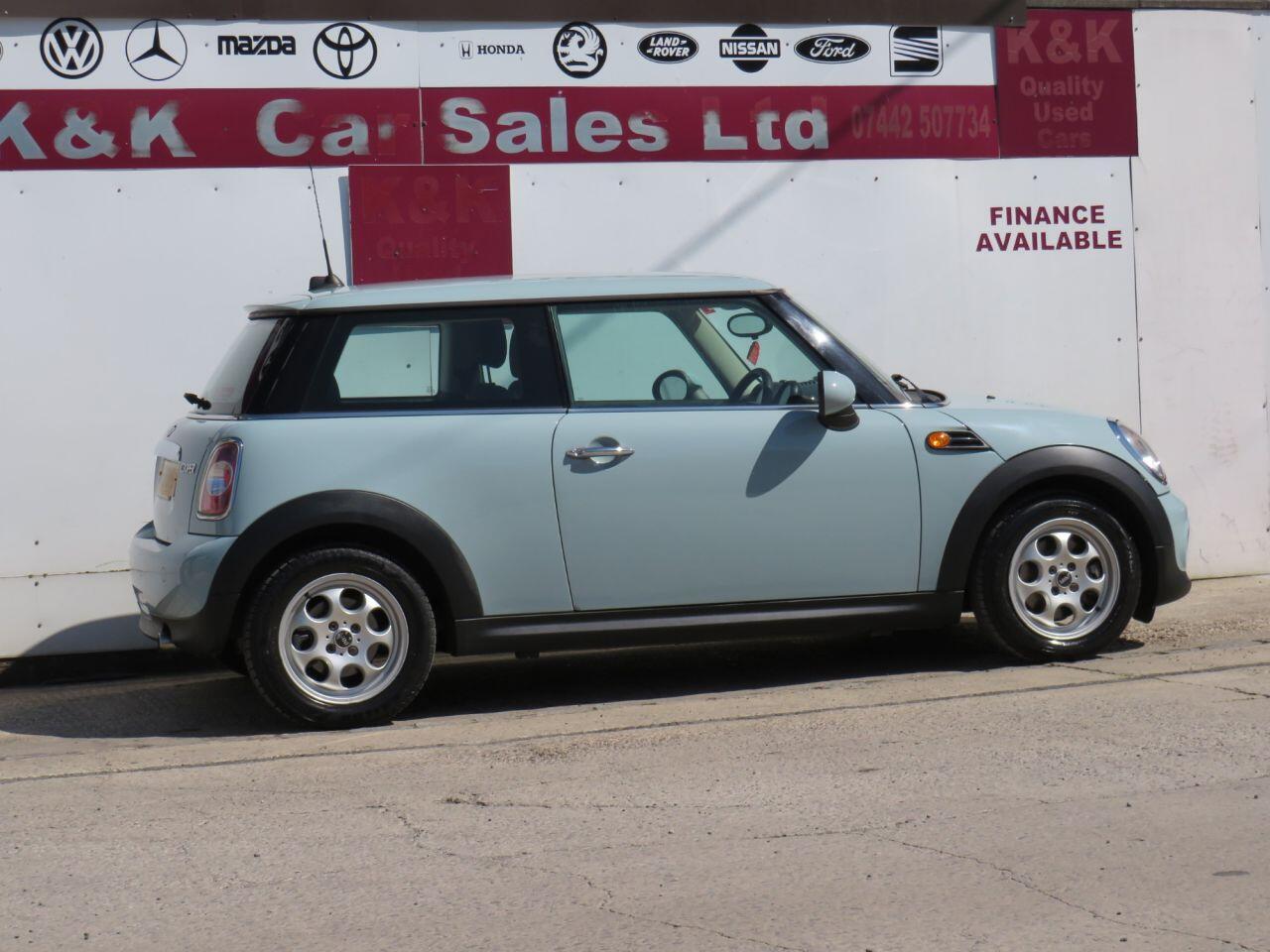 MINI Hatch - Image 30