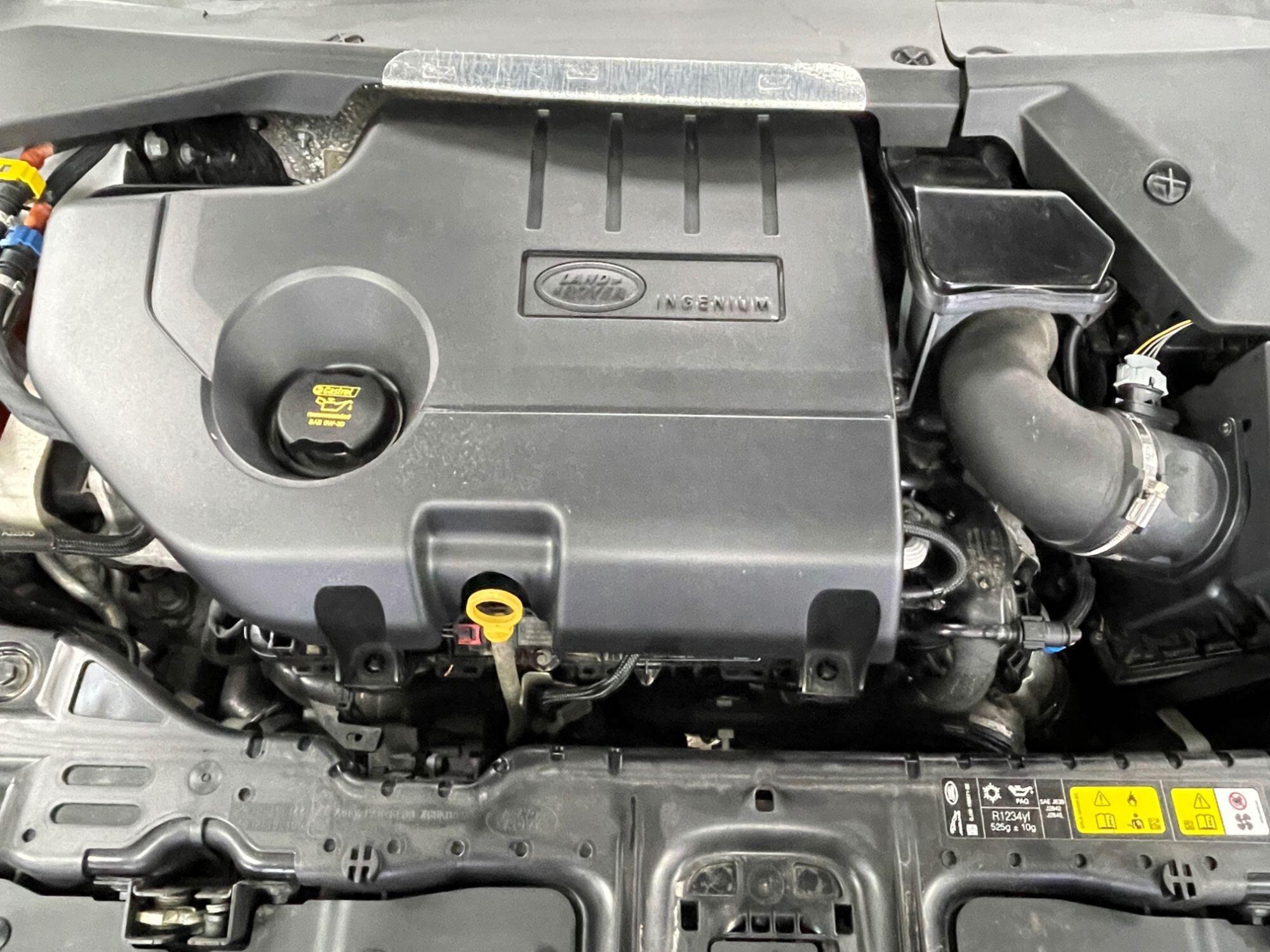 Land Rover Range Rover Evoque - Image 18