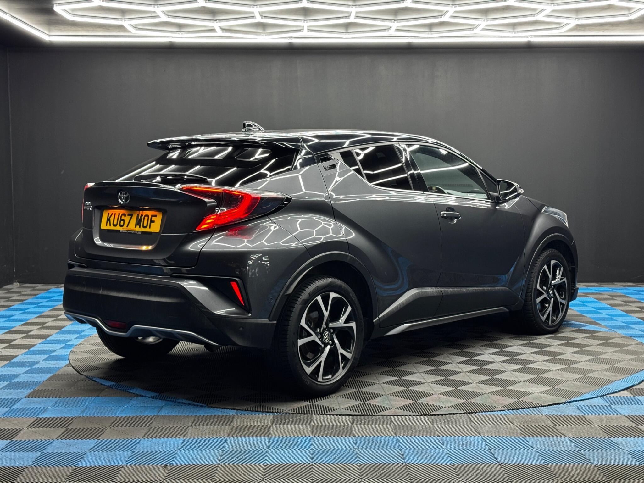 Toyota C-Hr - Image 5