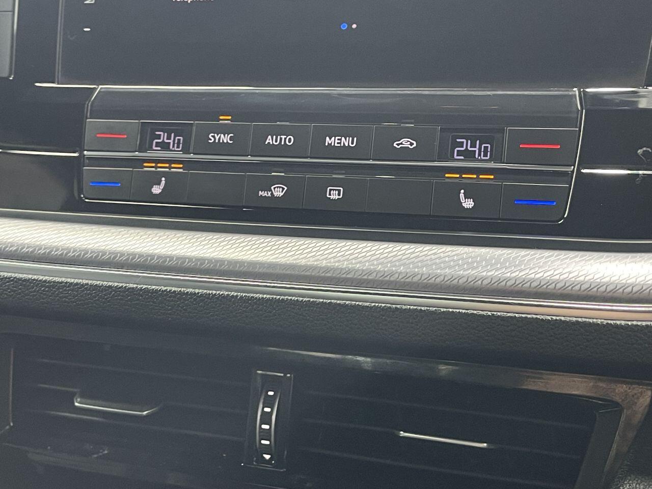 Volkswagen Touareg - Image 46