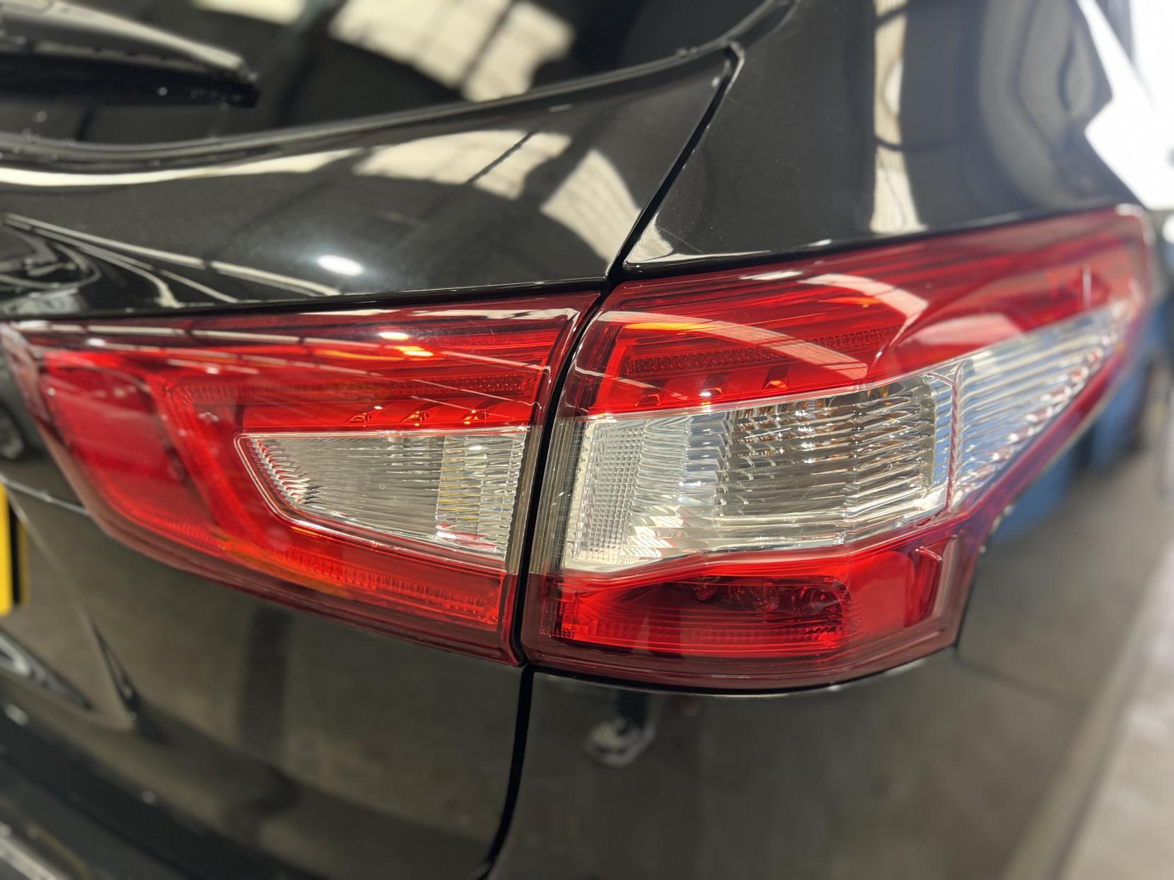 Nissan Qashqai - Image 18