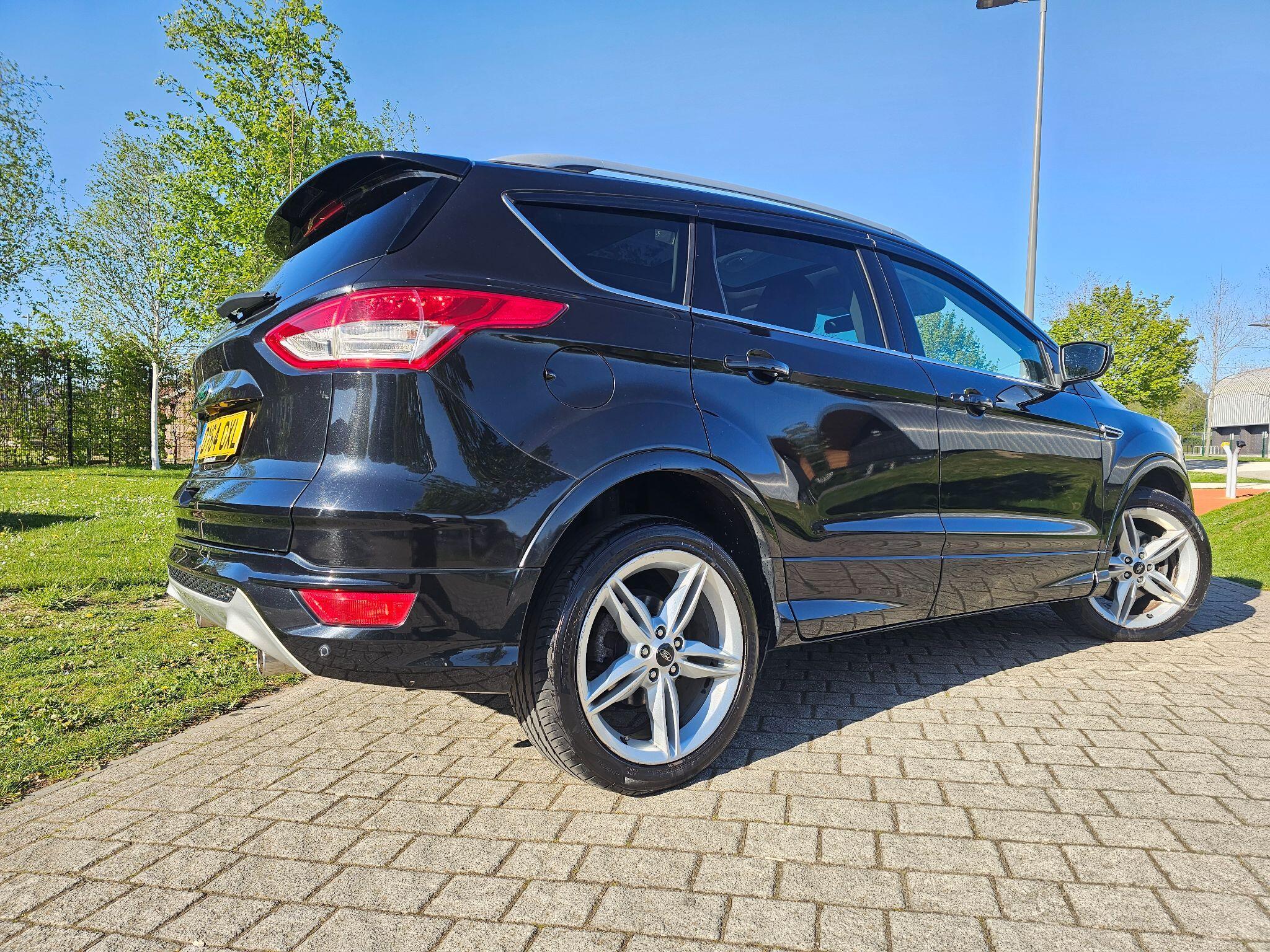 Ford Kuga - Image 16