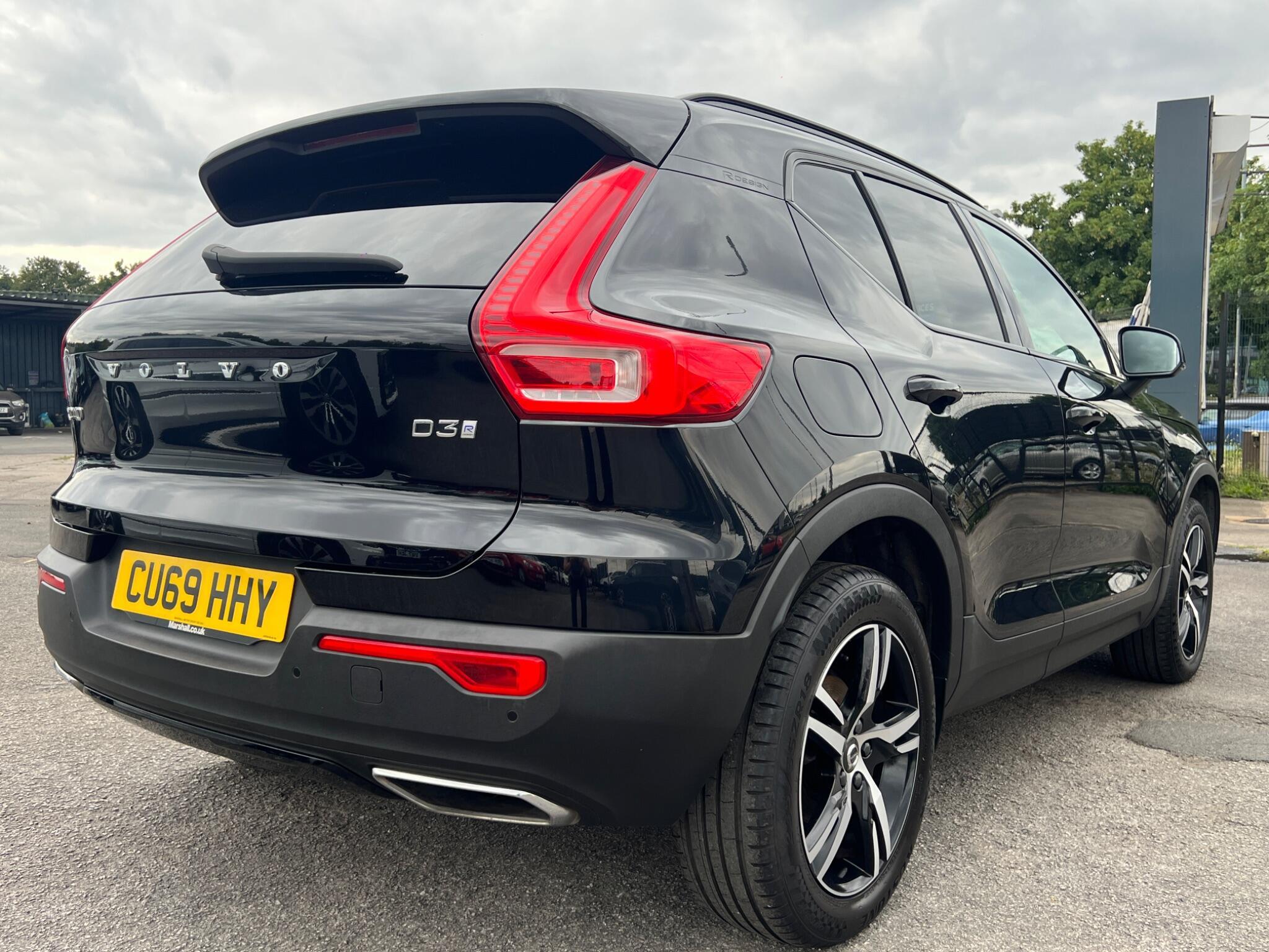 Volvo XC40 - Image 8