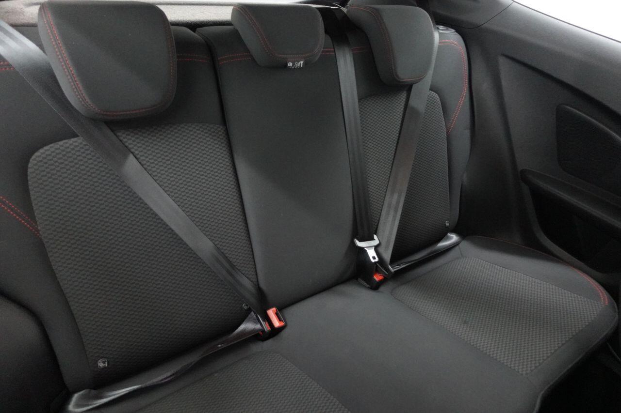 Ford Fiesta - Image 18