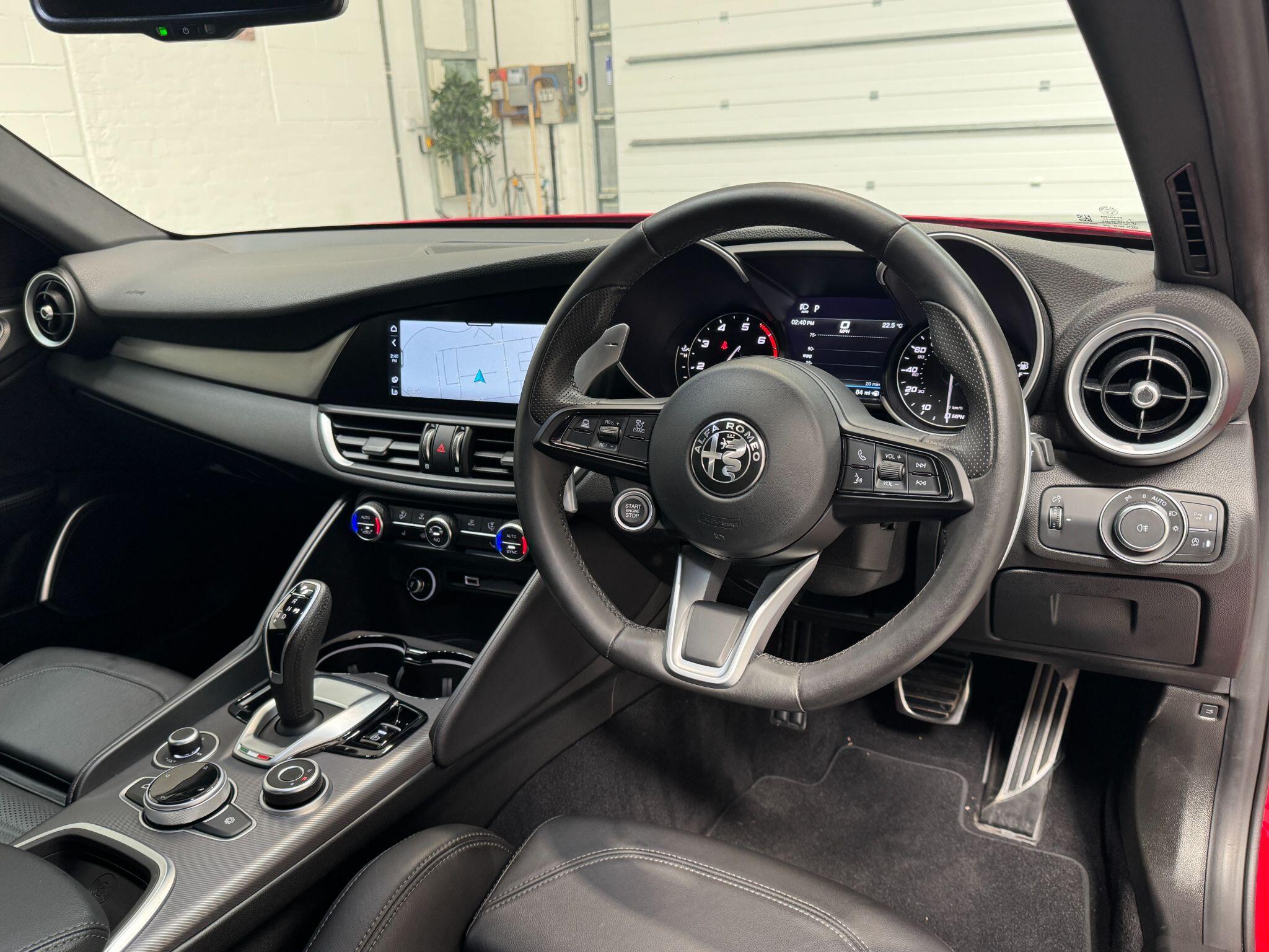 Alfa Romeo Giulia - Image 16